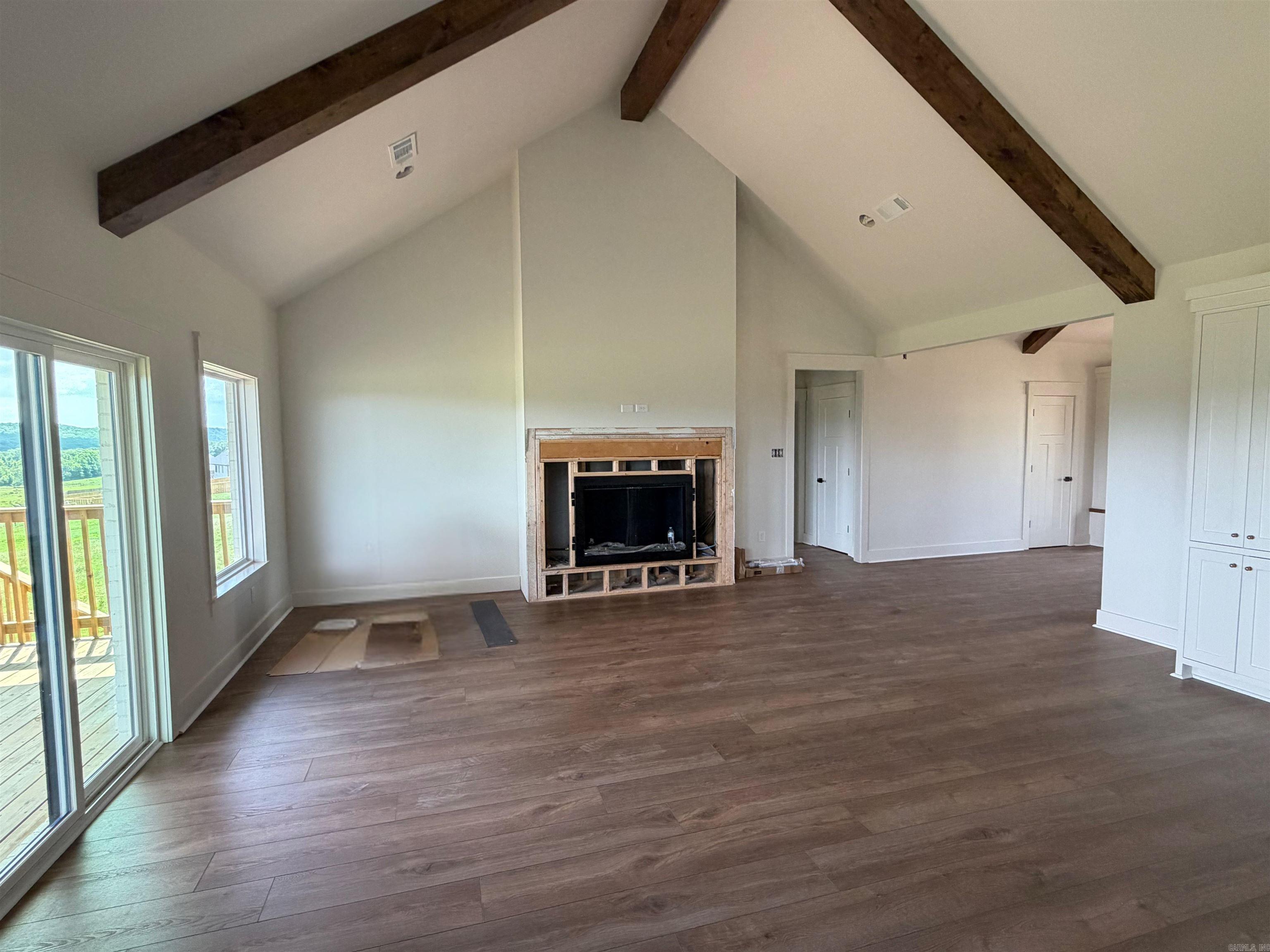 280 Castleberry Road Property Photo 4