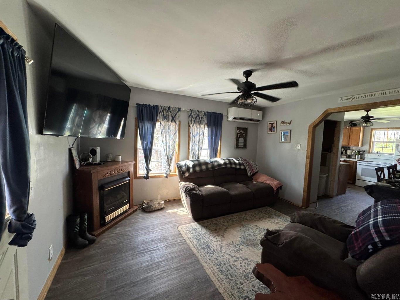 95 Terrafirma Lane Property Photo 12