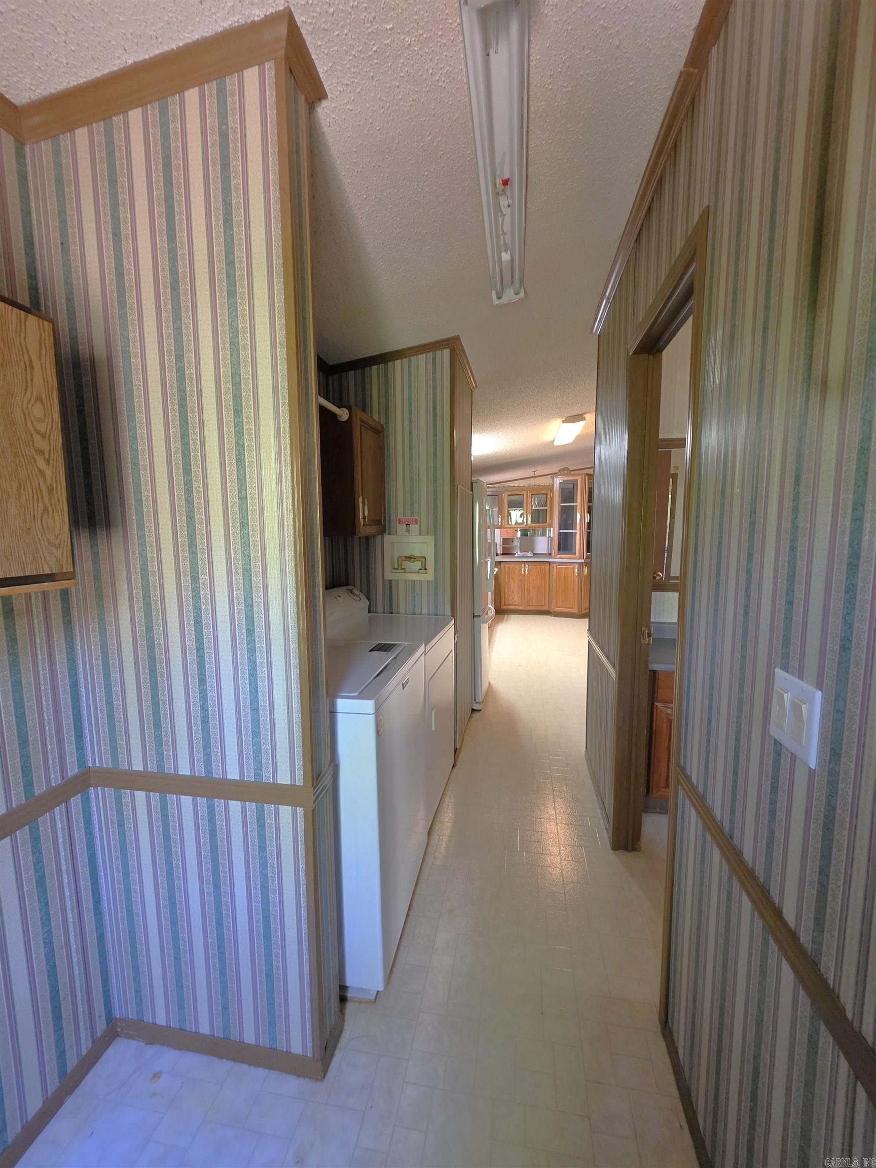 120 Kings Circle Property Photo 10