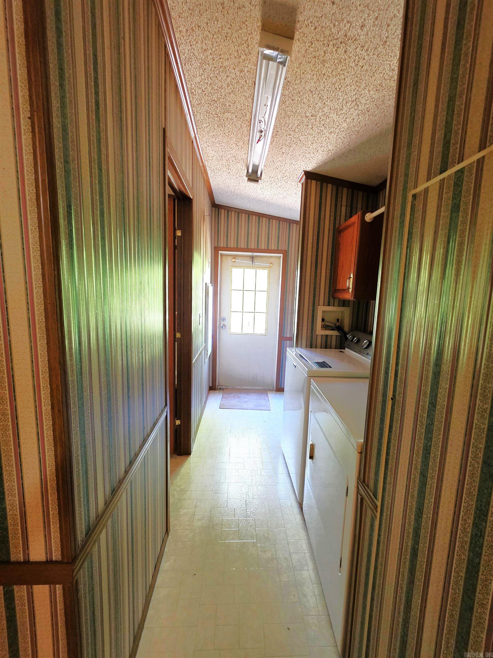 120 Kings Circle Property Photo 11