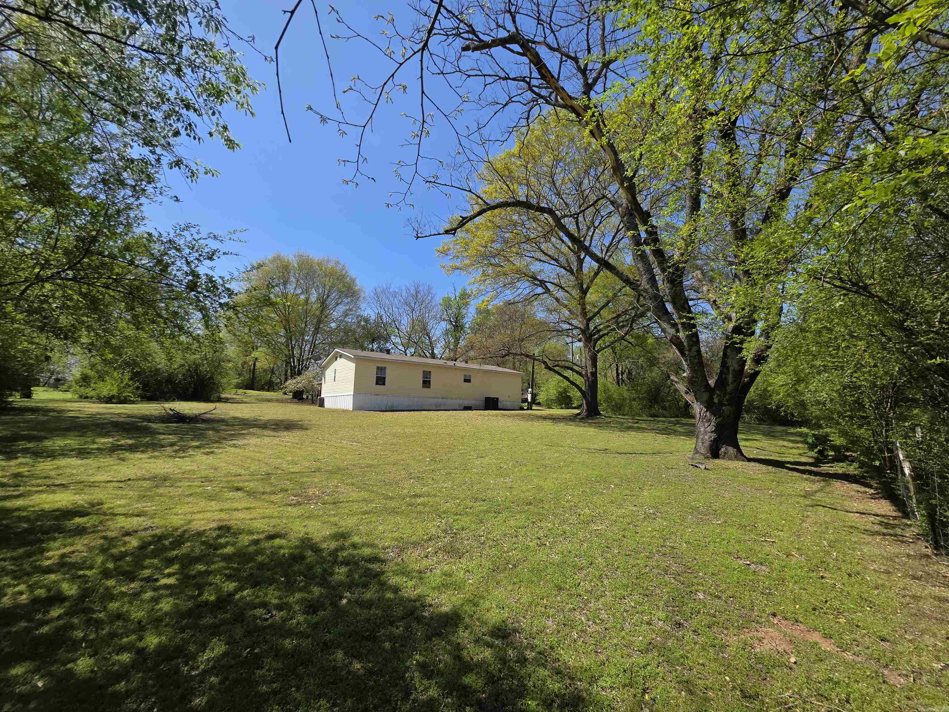 120 Kings Circle Property Photo 22