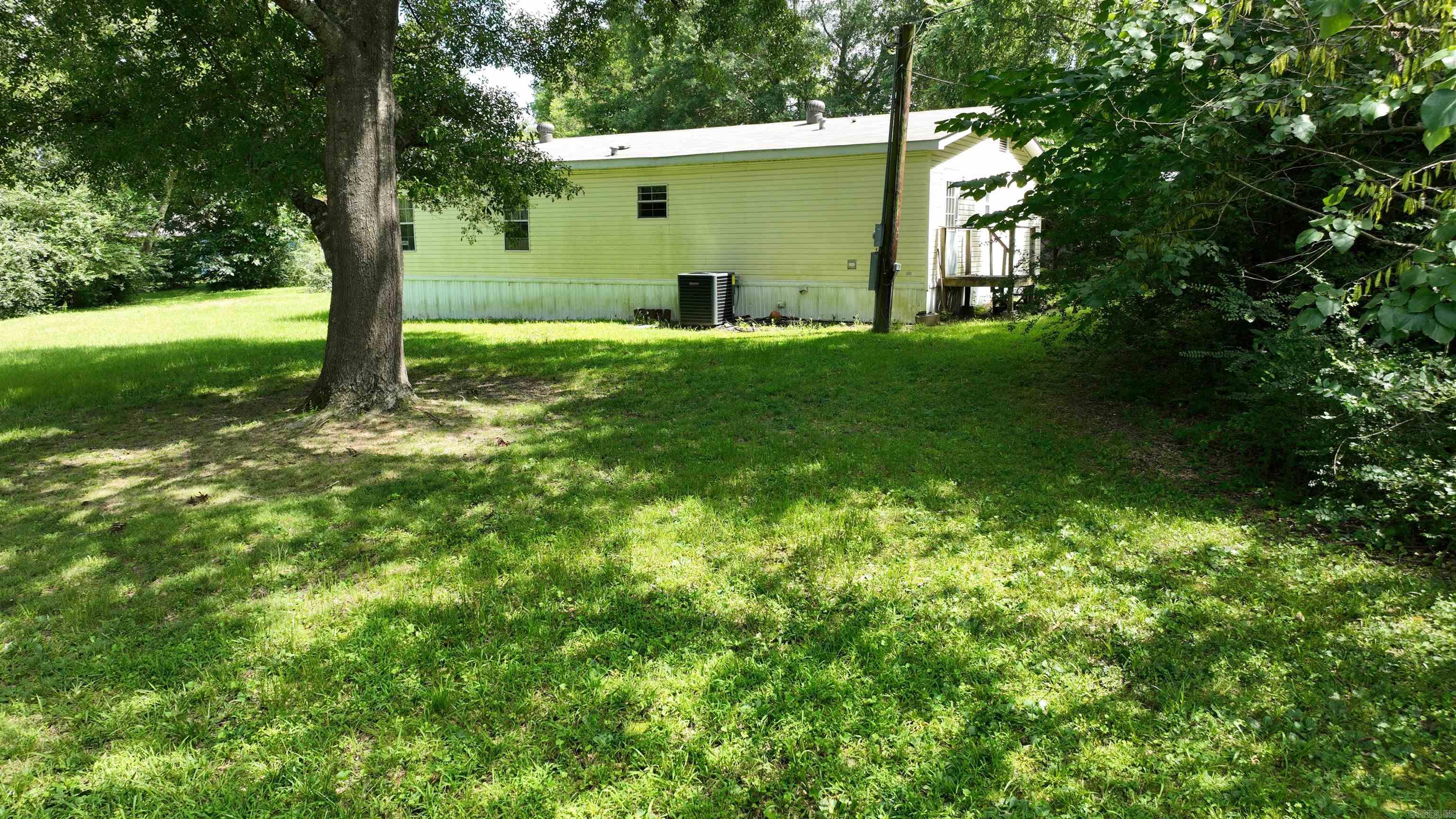 120 Kings Circle Property Photo 26