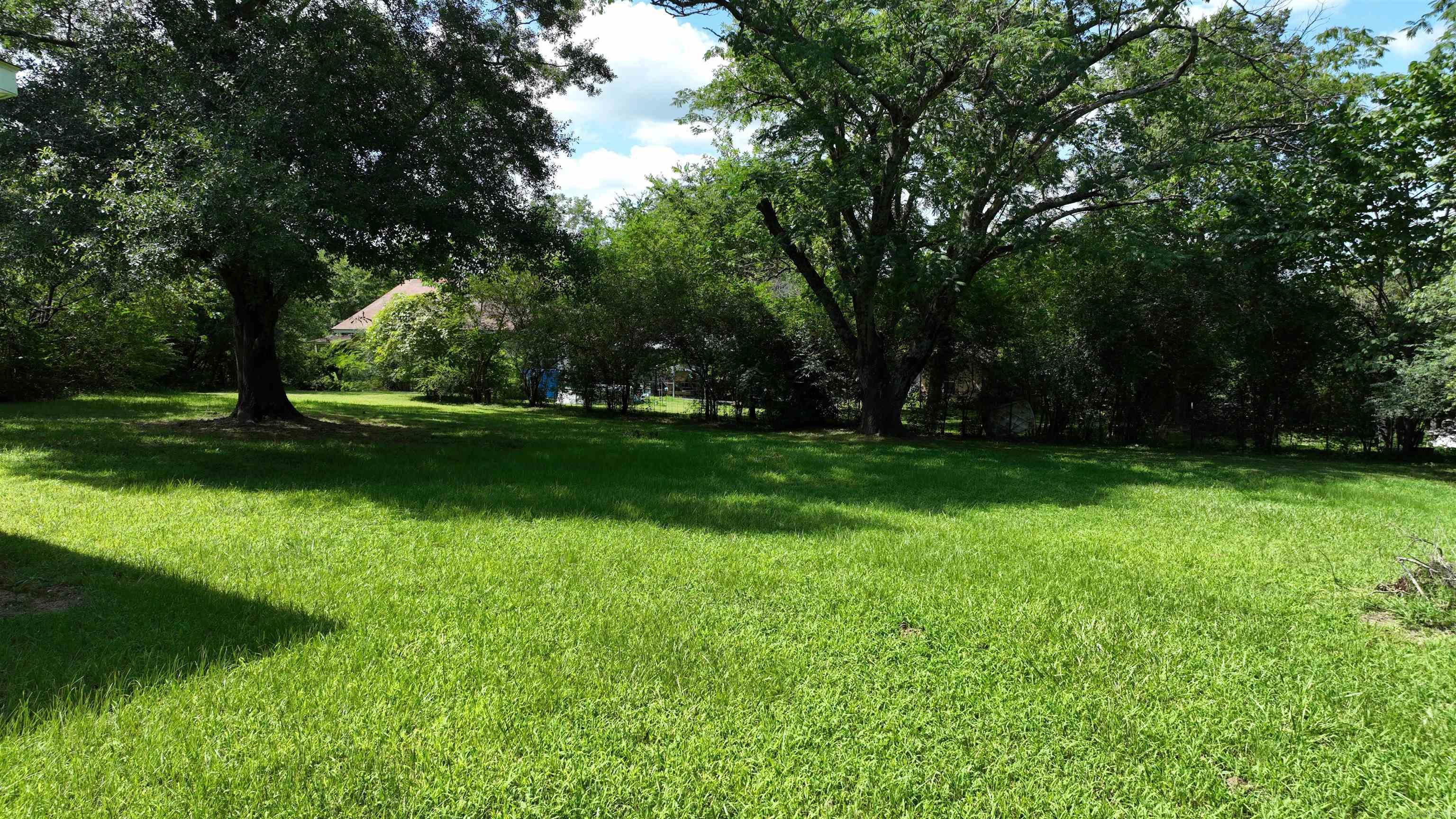 120 Kings Circle Property Photo 27