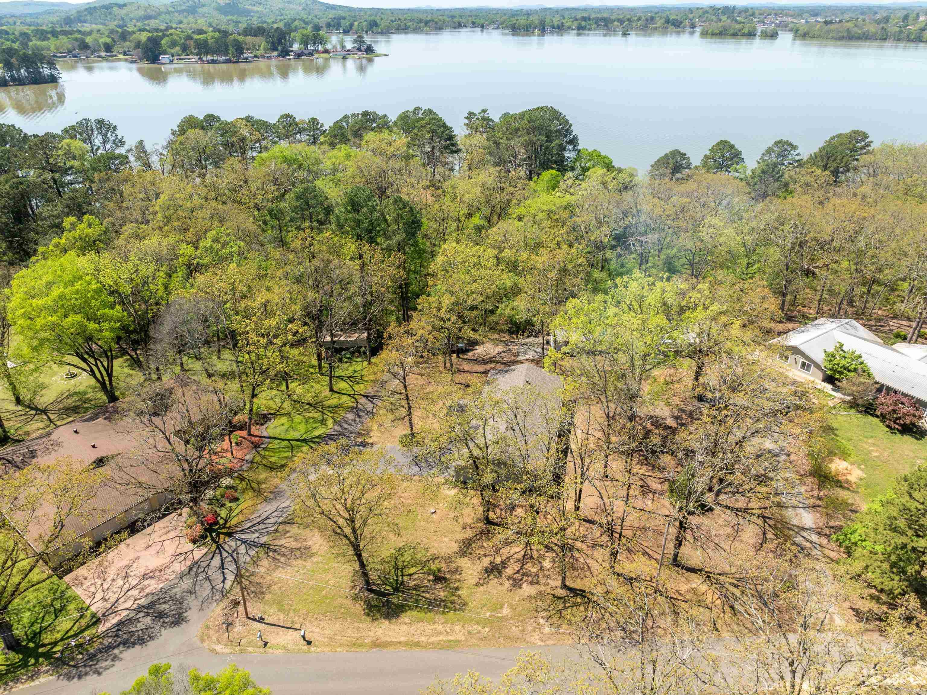 516 Beachview Circle Property Photo 48