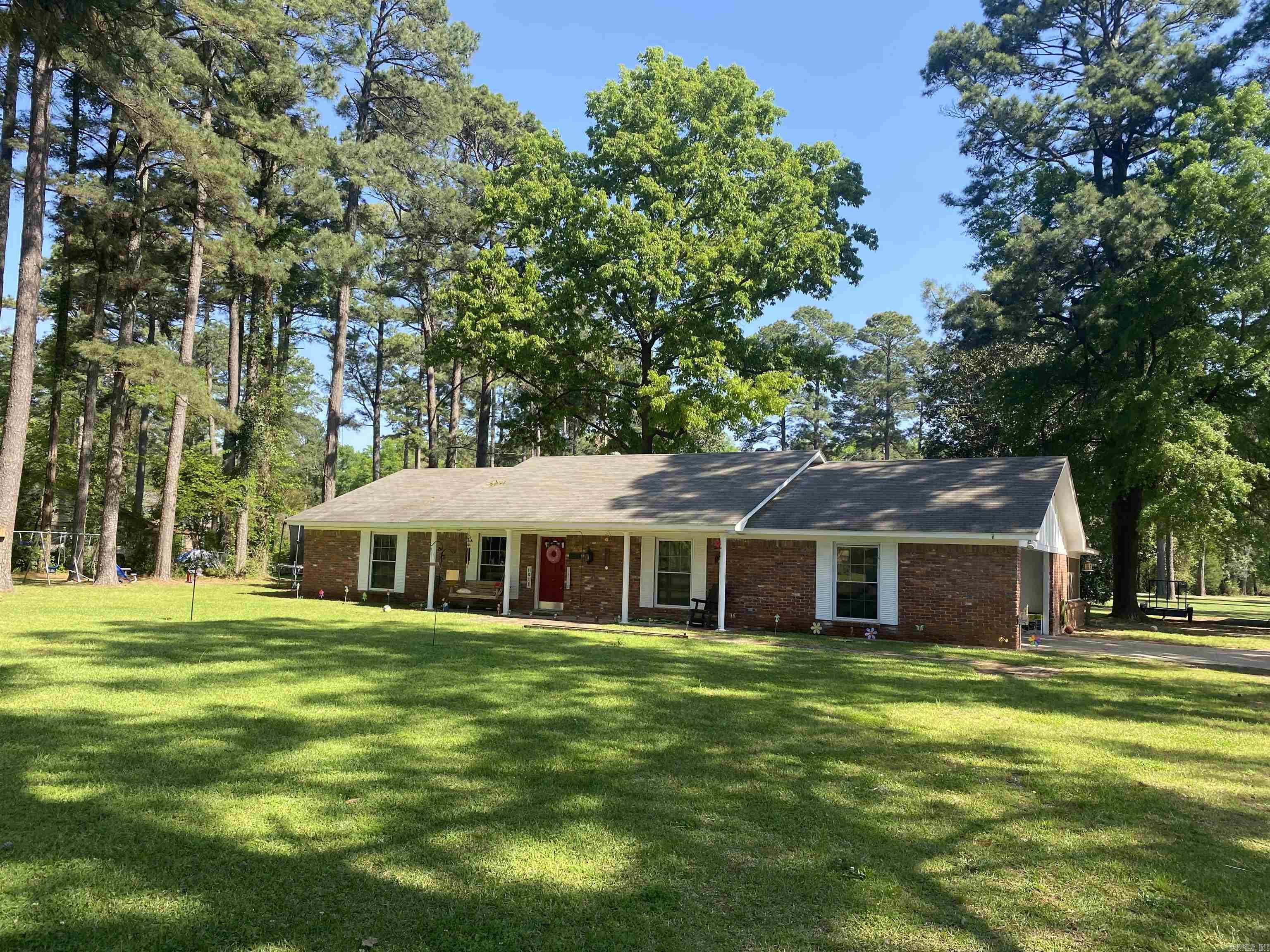 2020 Walnut Property Photo 2