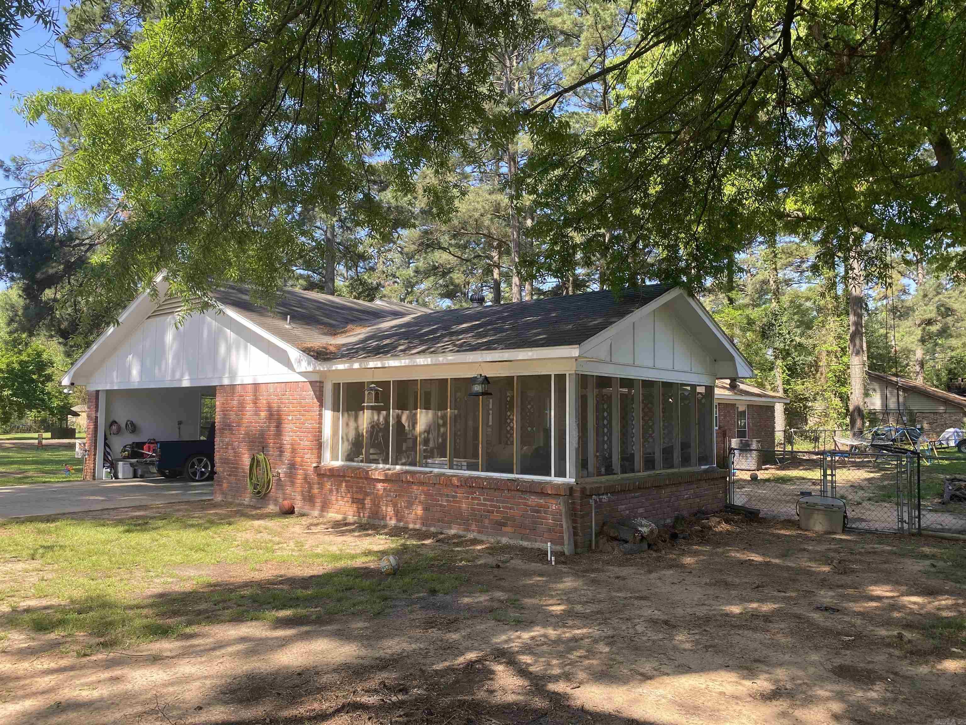 2020 Walnut Property Photo 4