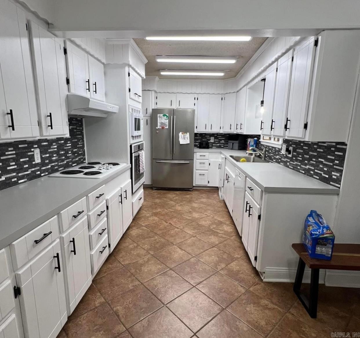2020 Walnut Property Photo 7