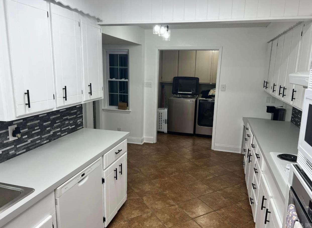 2020 Walnut Property Photo 8