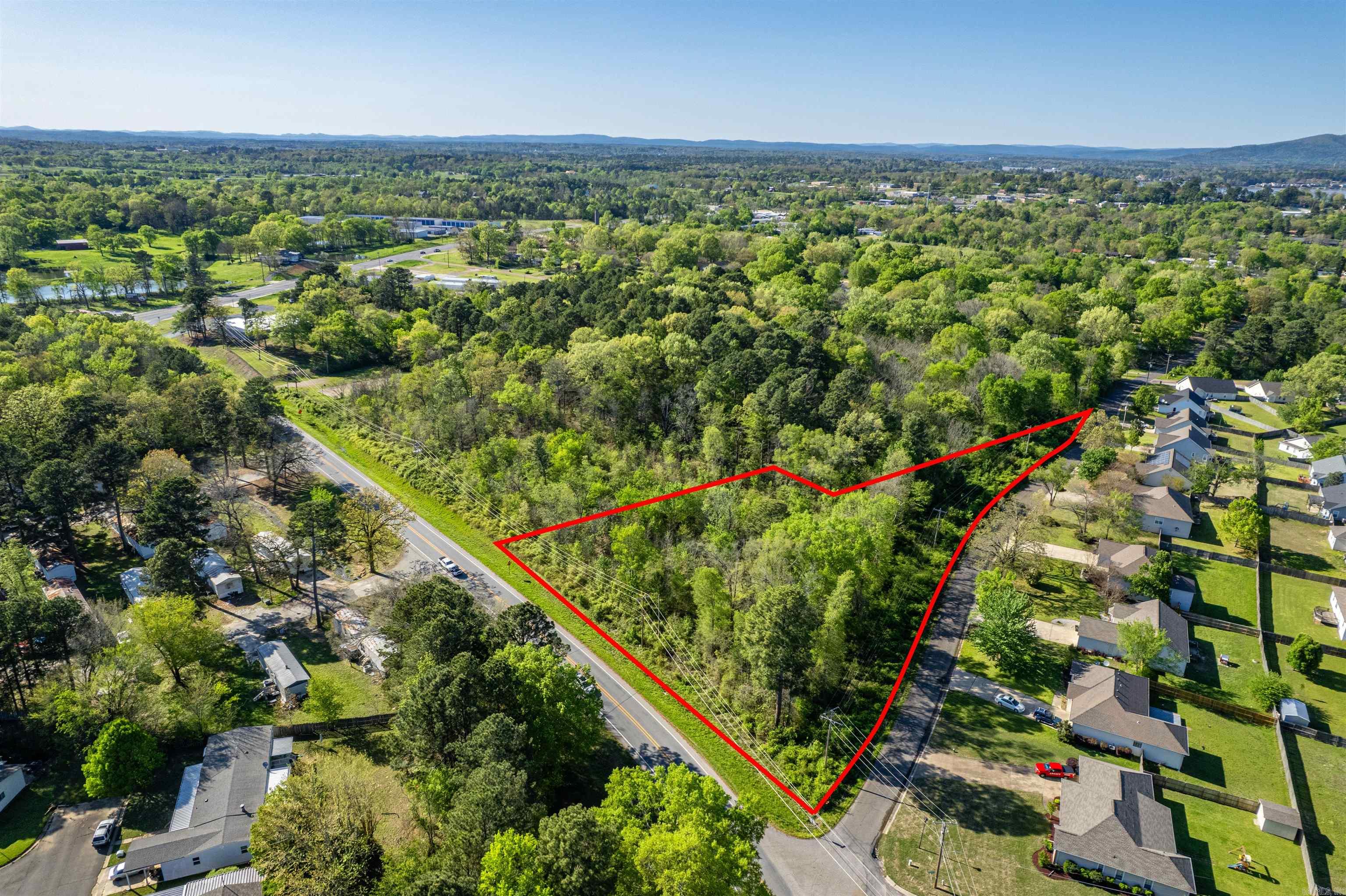 1.52 Hwy 290 Property Photo 4