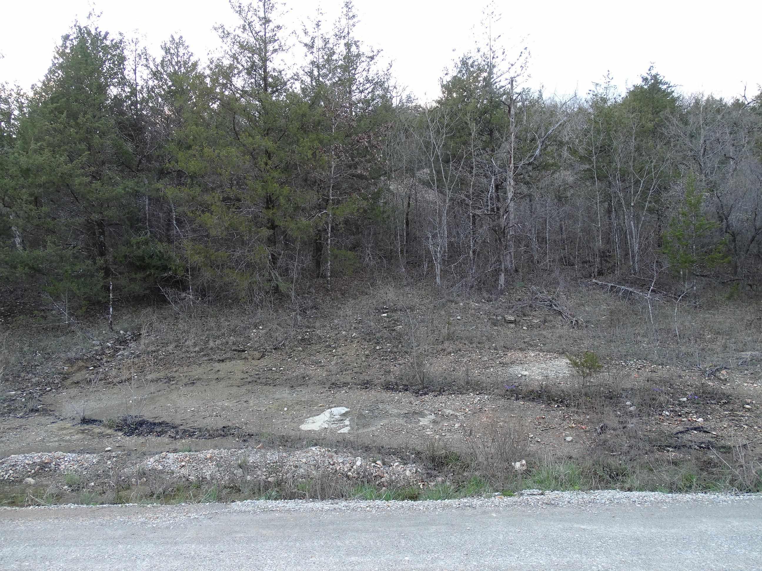 001-00379-001 Mc 6064 Property Photo 11