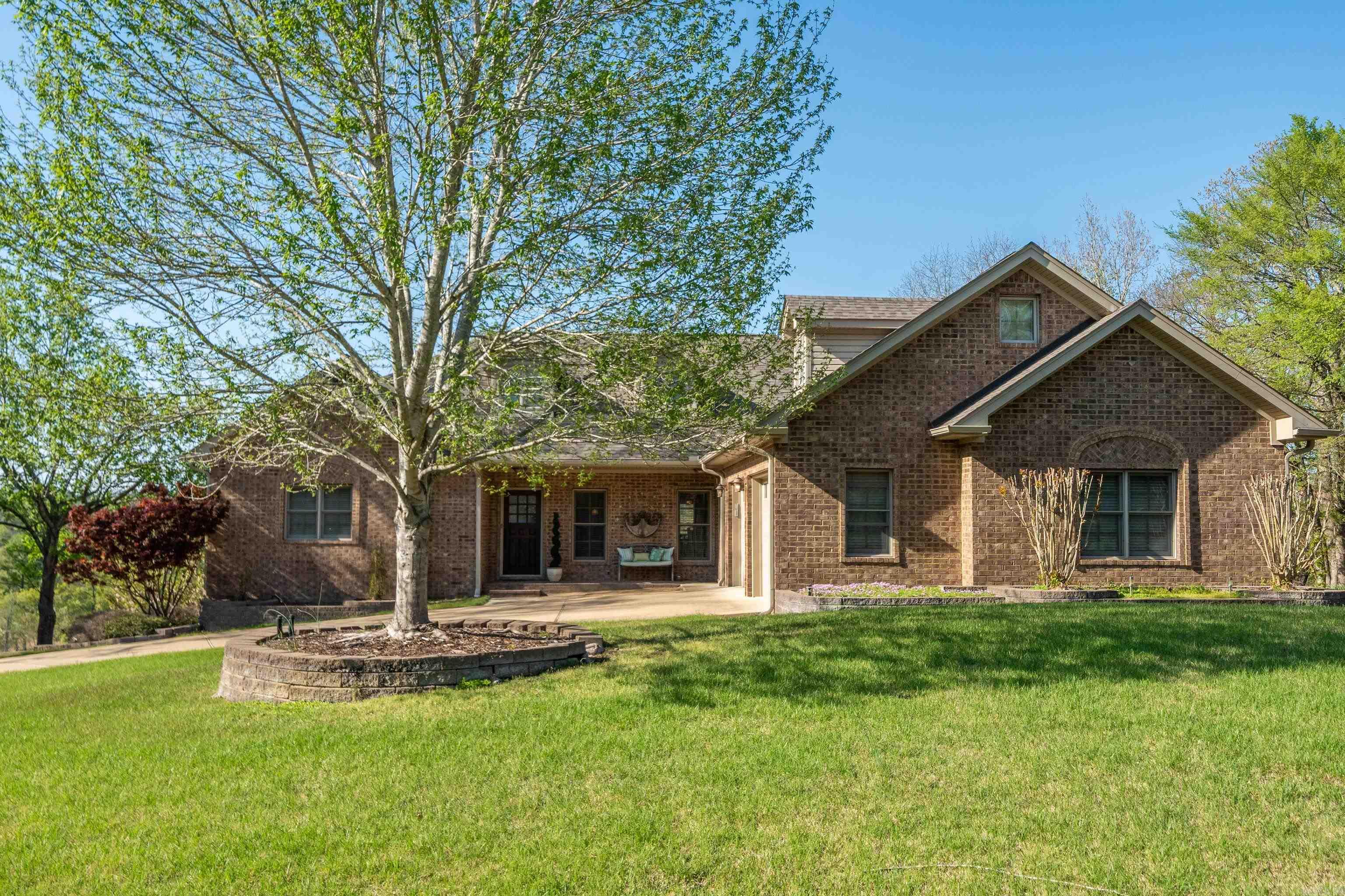 134 Lake Forest Shores Property Photo 5