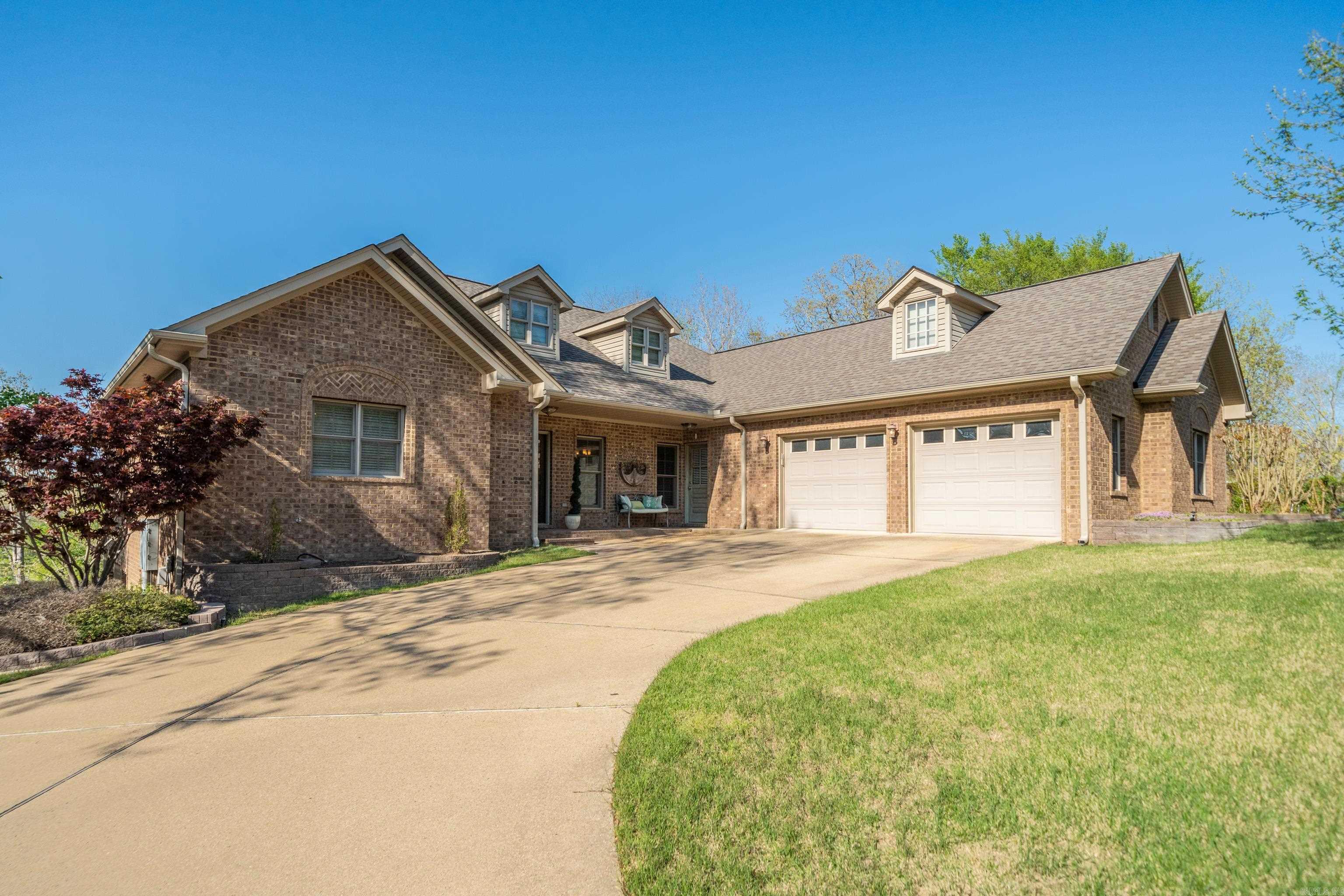 134 Lake Forest Shores Property Photo 6