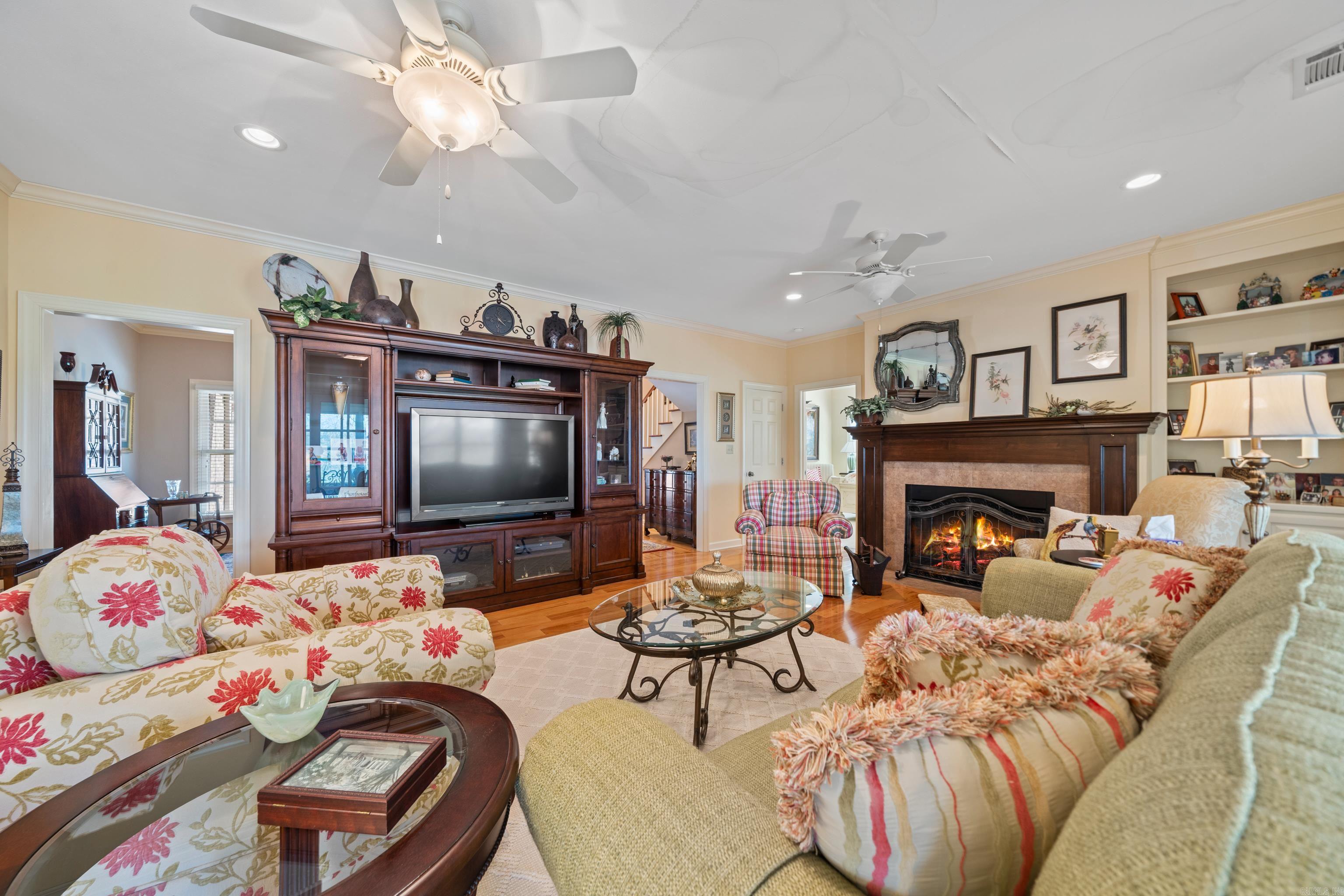 134 Lake Forest Shores Property Photo 11