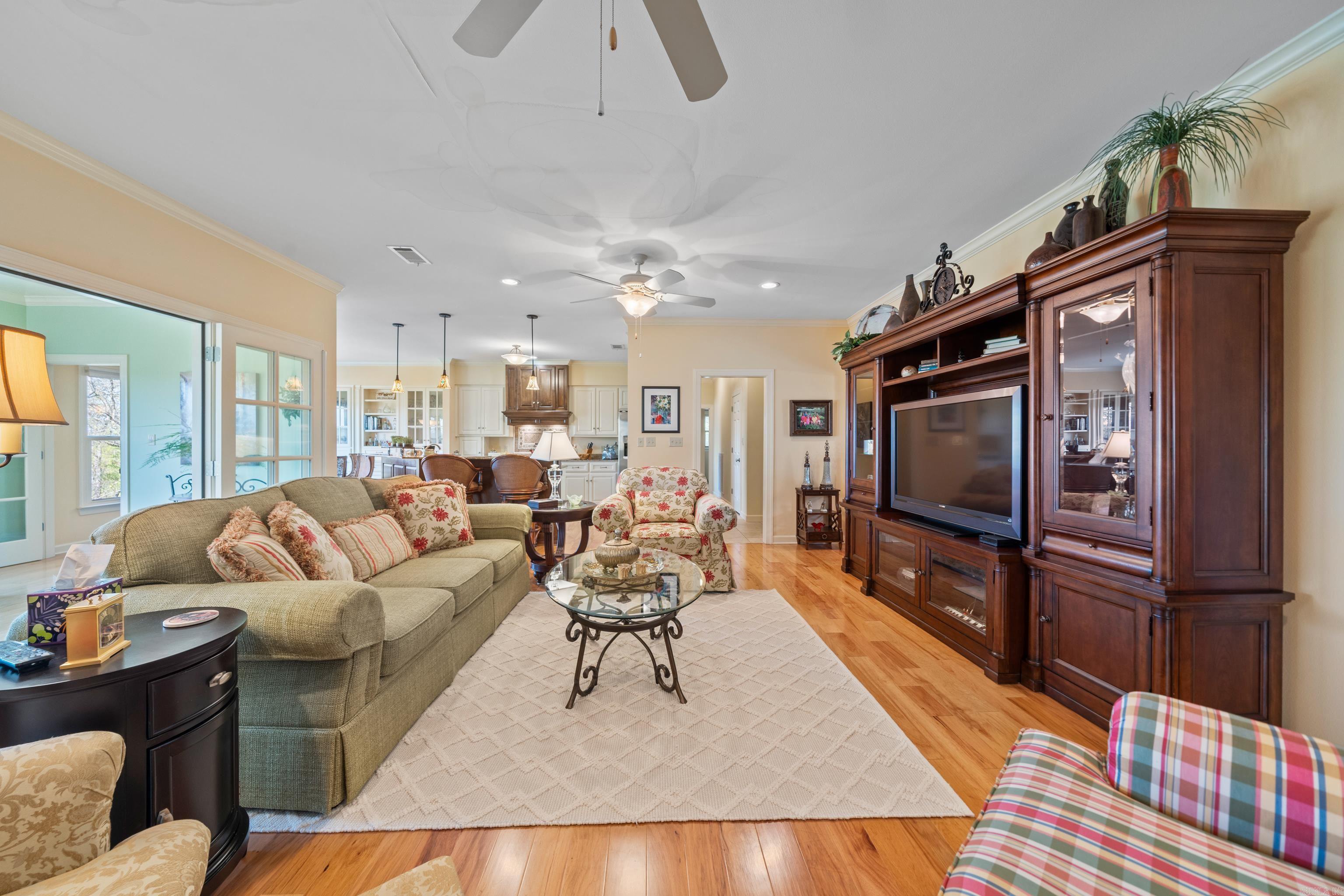134 Lake Forest Shores Property Photo 12