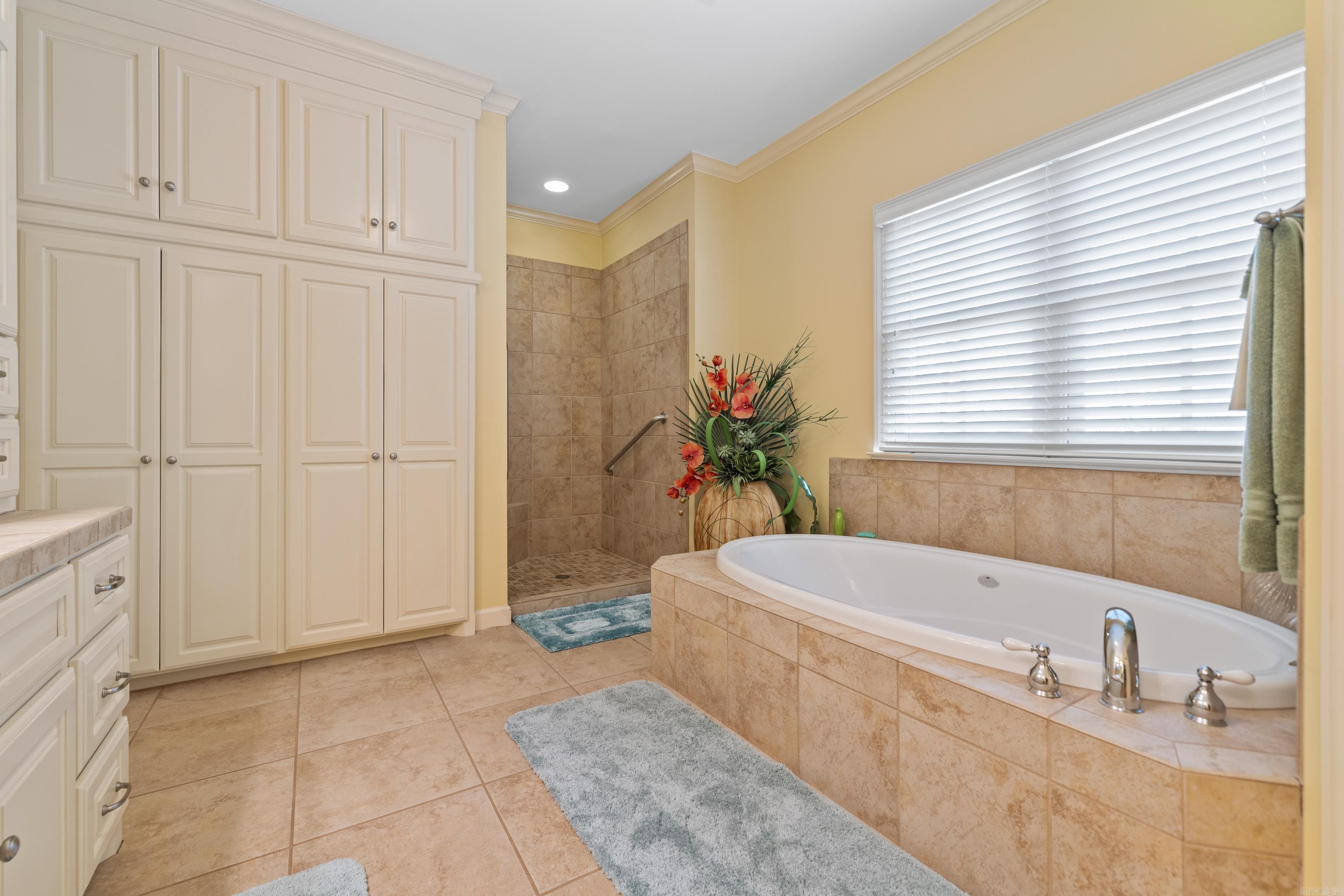 134 Lake Forest Shores Property Photo 28