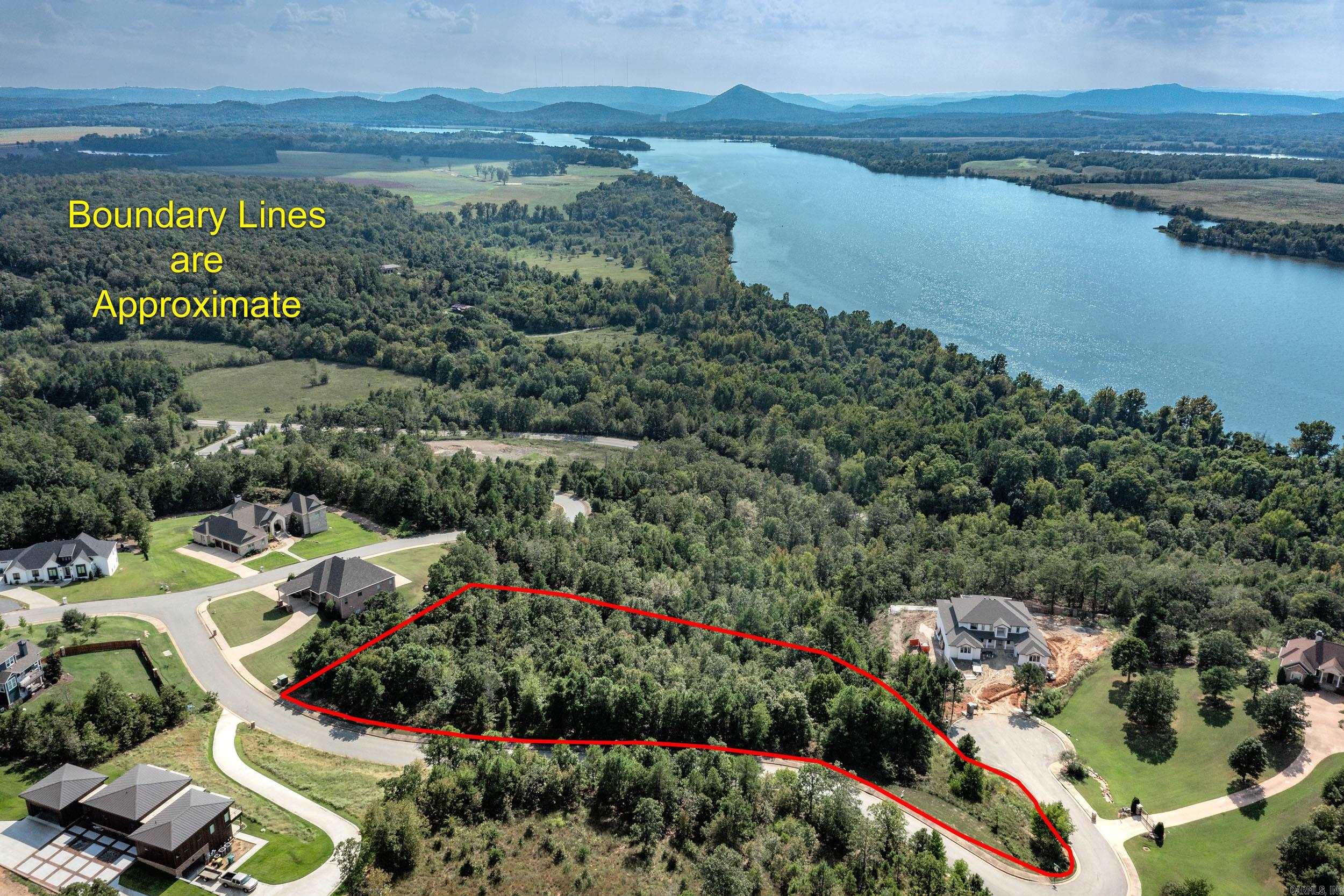 15309 Mountain View Dr Property Photo 3