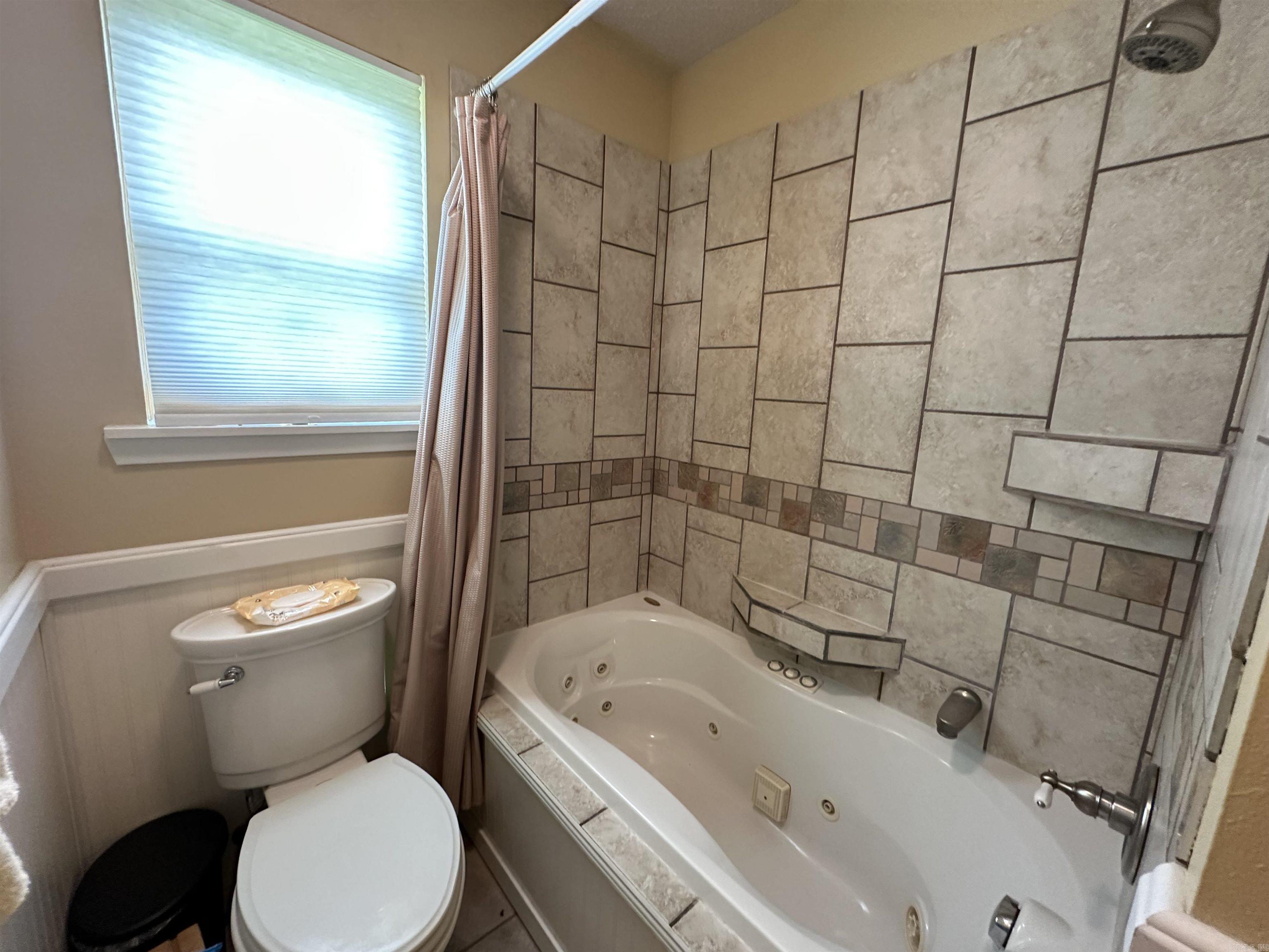 112 Meadow Hill Pl Place Property Photo 3