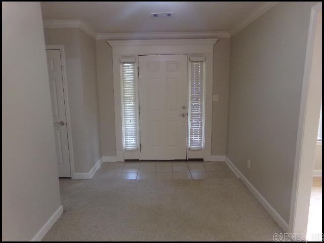 31 Congressional Drive Property Photo 3