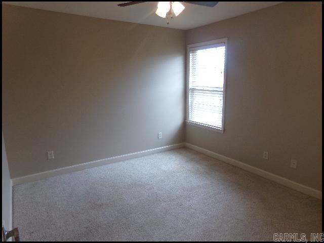 31 Congressional Drive Property Photo 11