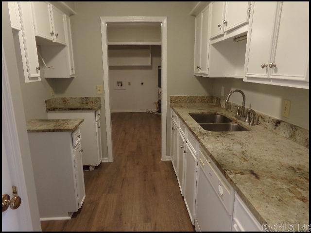 1807 Sanford #1 Property Photo 4