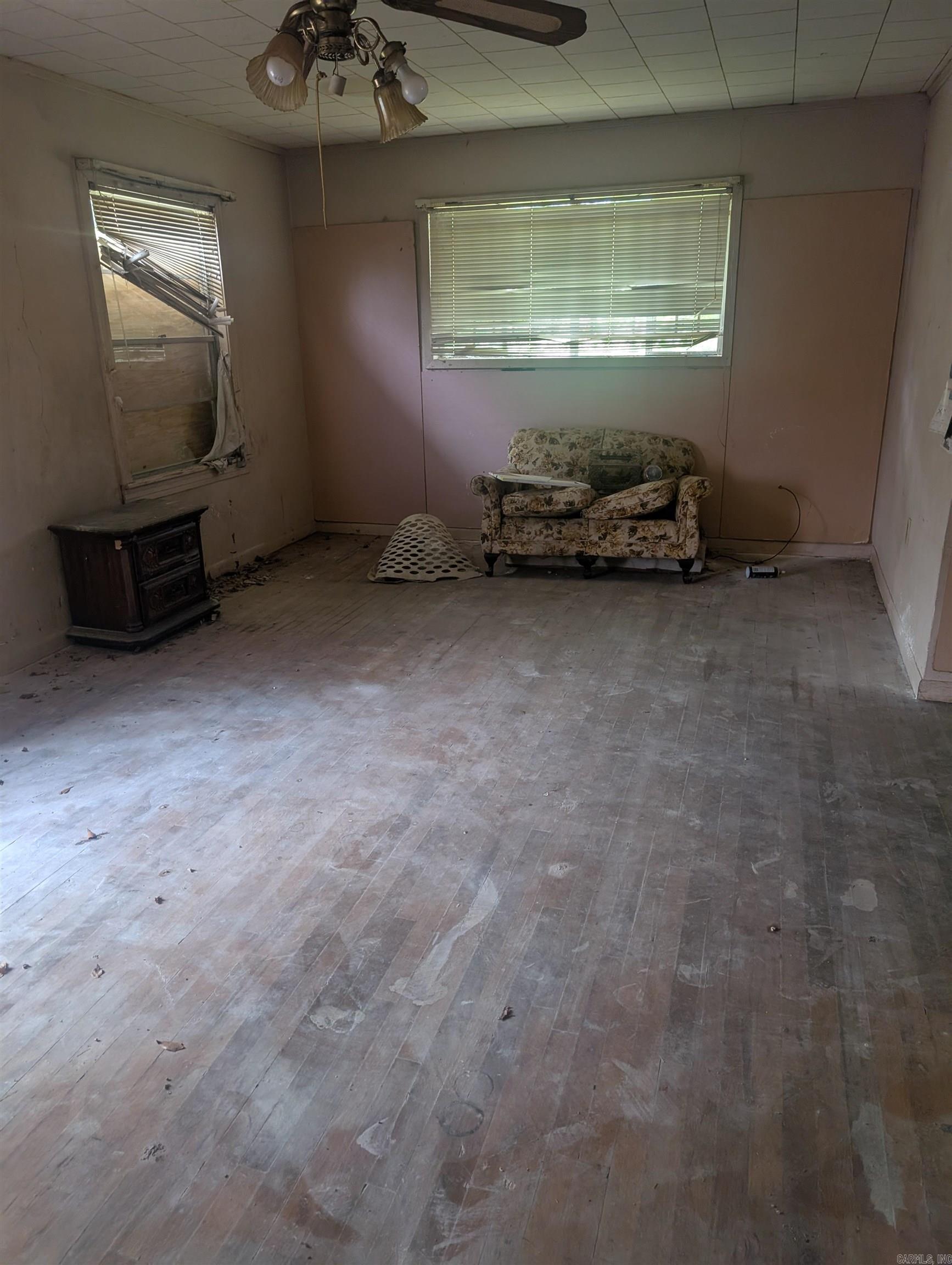 604 Short Ave Property Photo 26