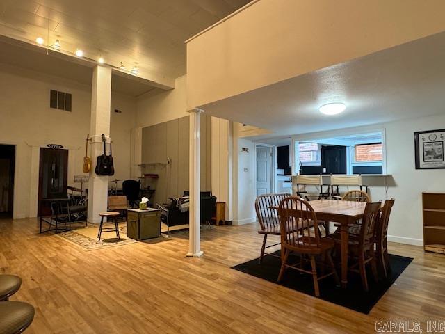 107 N Marr Street Property Photo 10