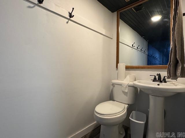 107 N Marr Street Property Photo 24