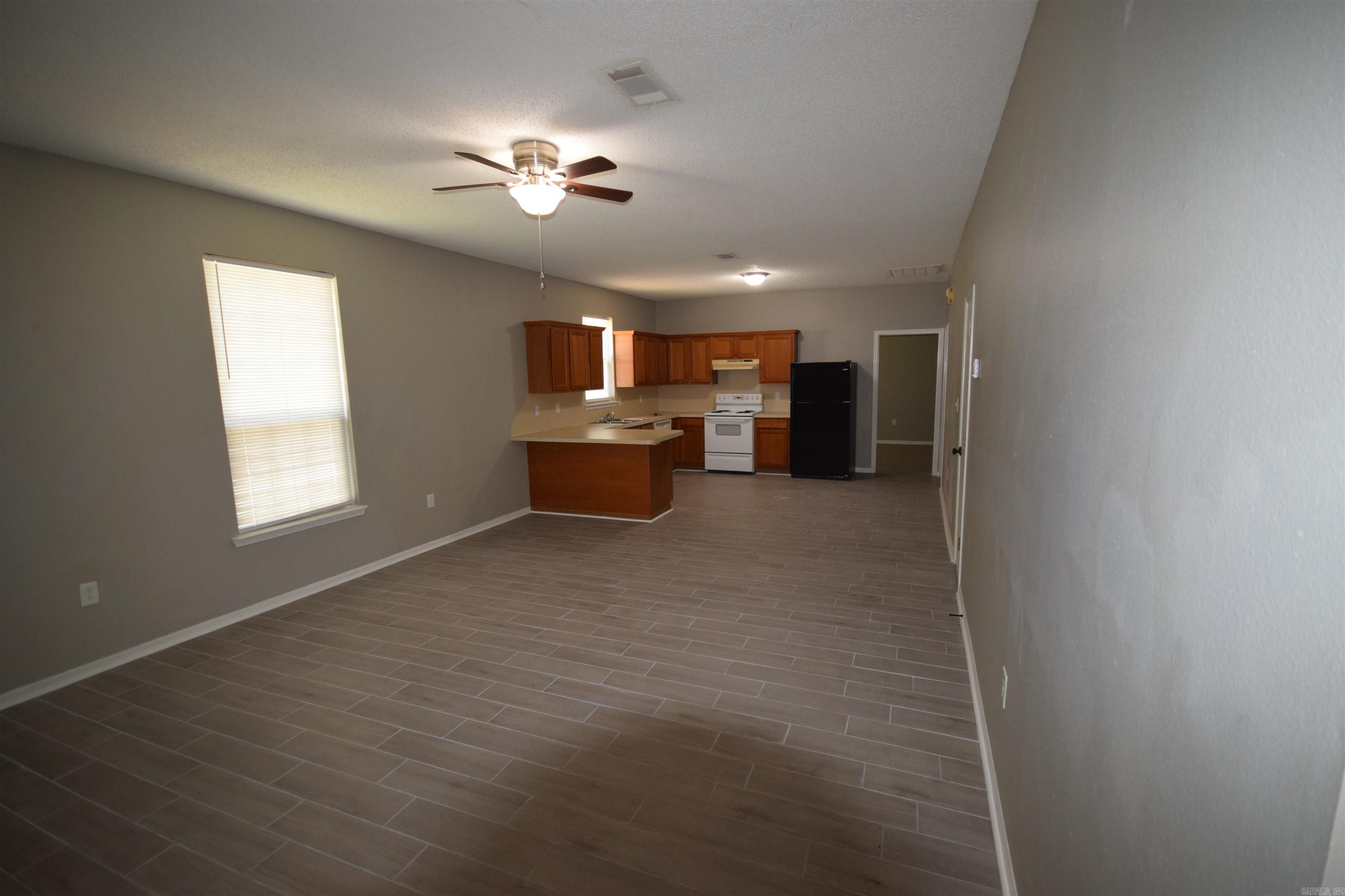 1839 Tyler Street Property Photo 5