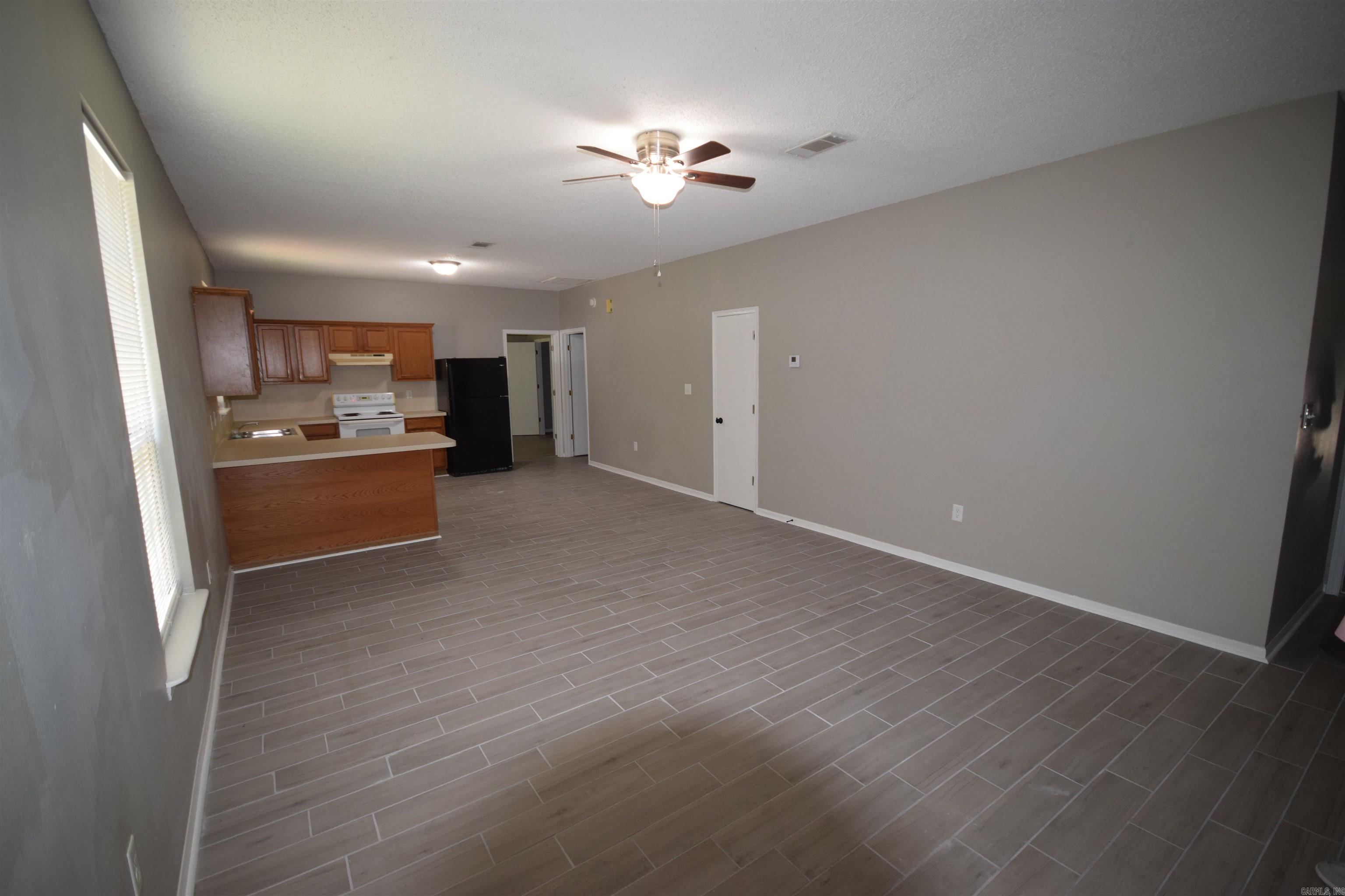 1839 Tyler Street Property Photo 6