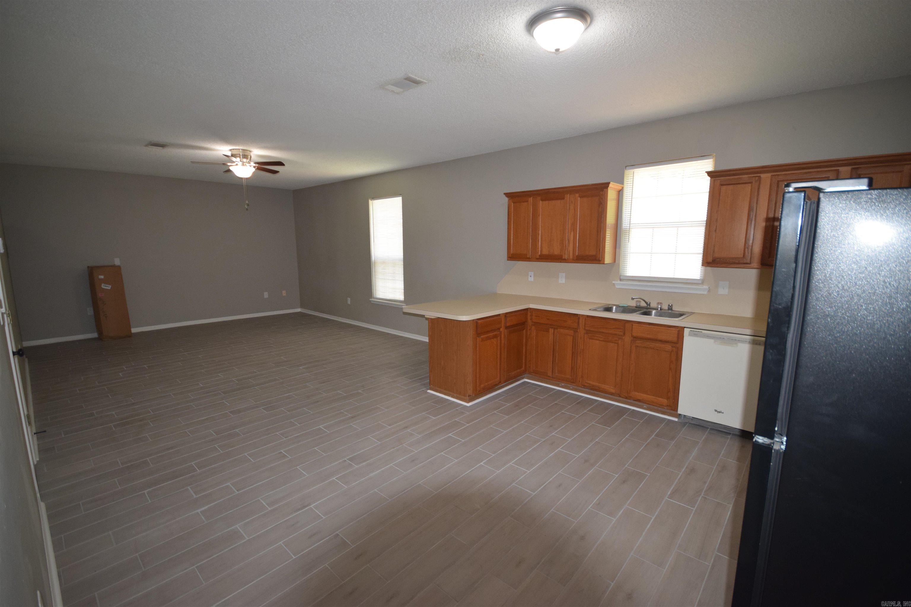 1839 Tyler Street Property Photo 10