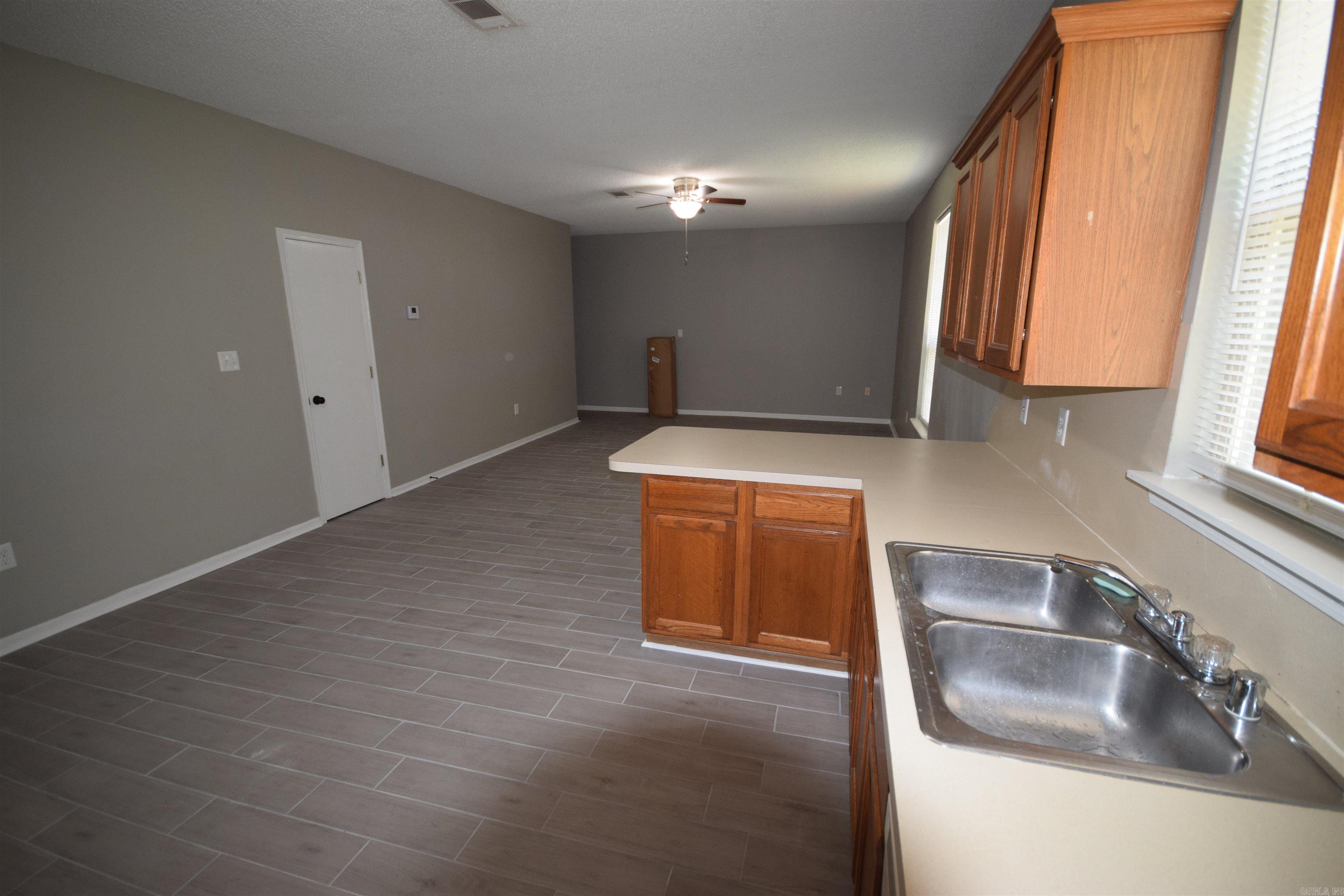 1839 Tyler Street Property Photo 12
