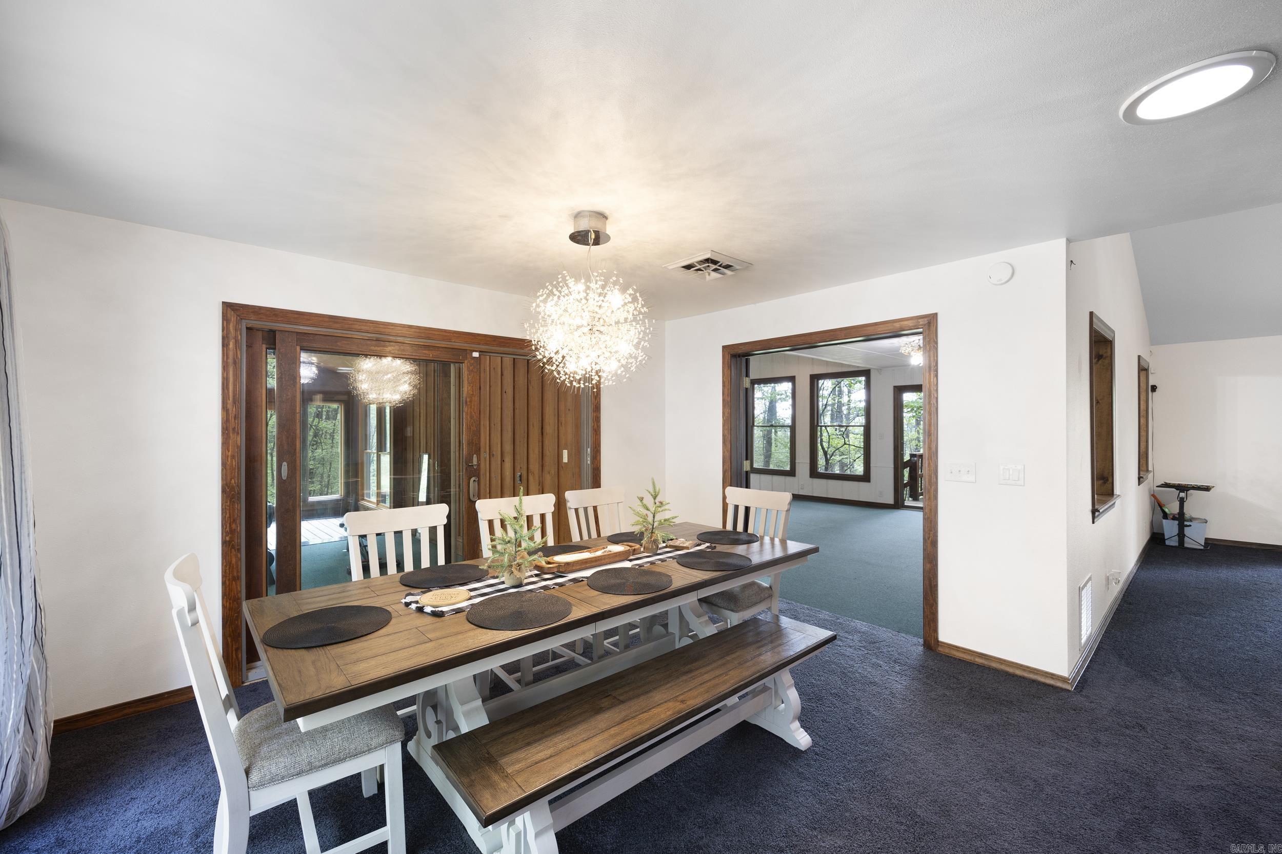 907 Smoke Tree Road Property Photo 10