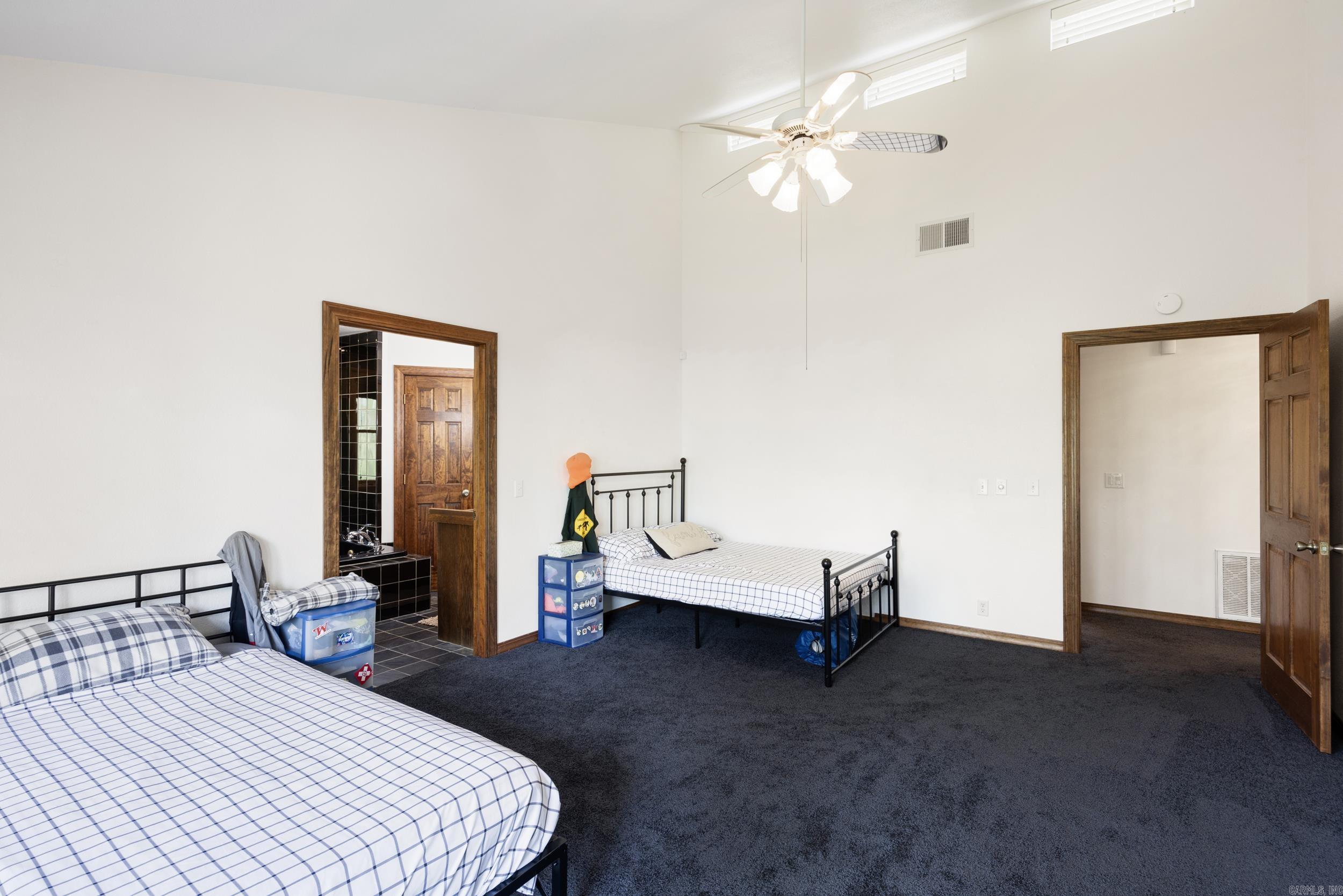907 Smoke Tree Road Property Photo 27