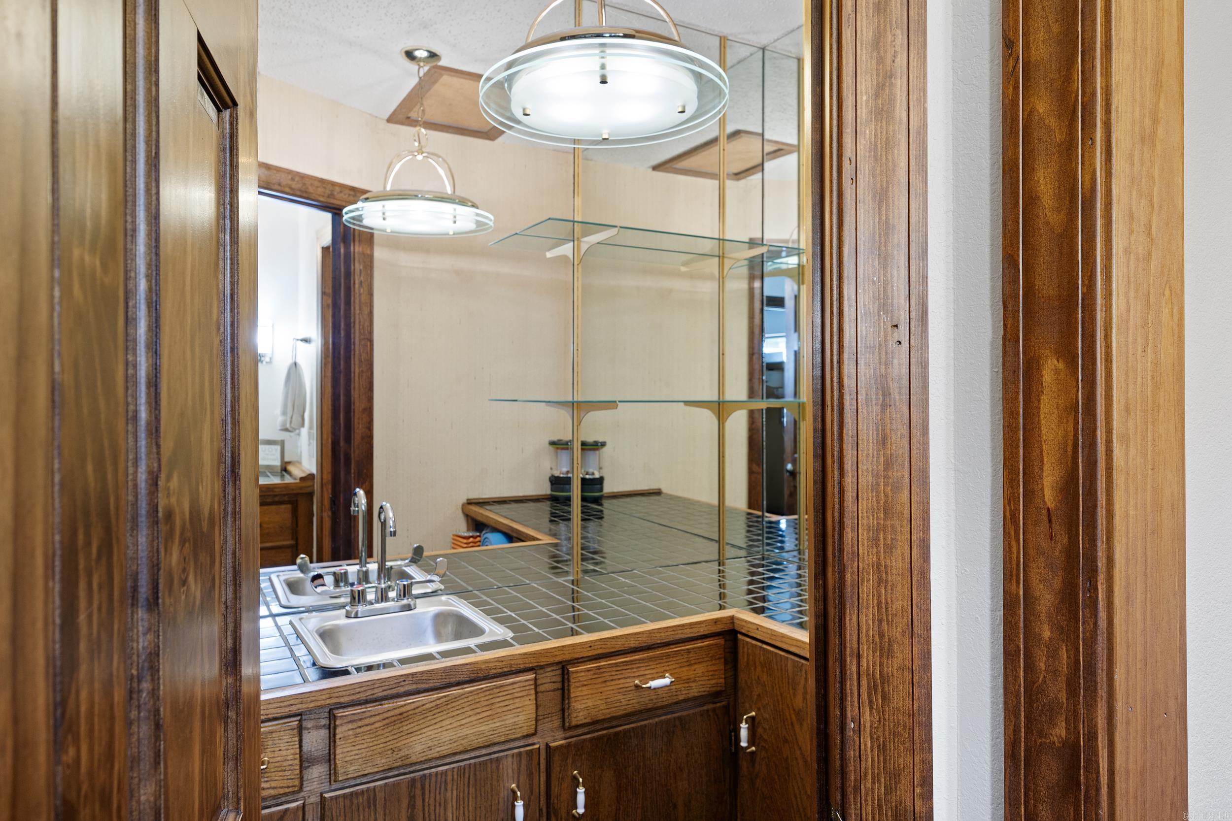 907 Smoke Tree Road Property Photo 30
