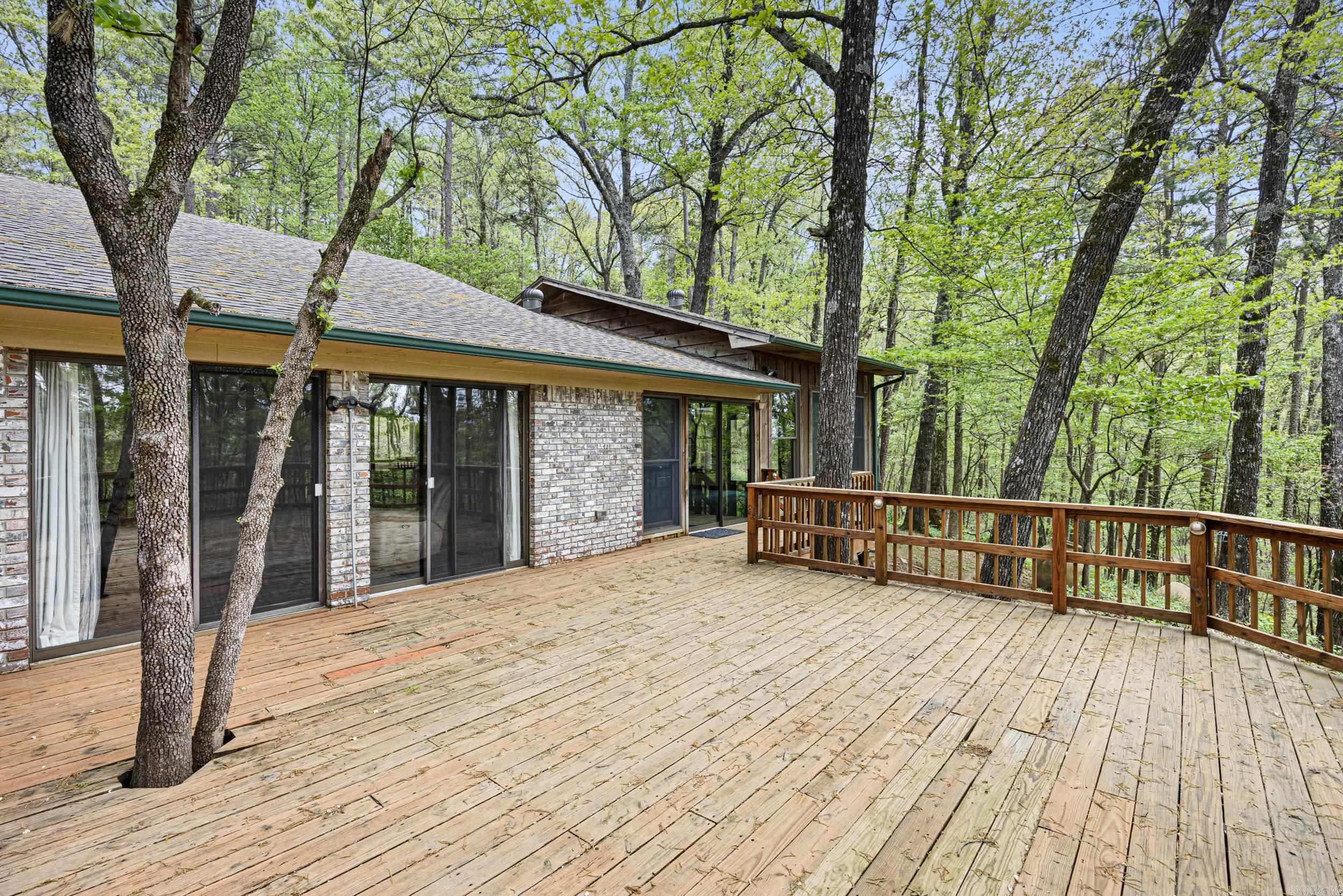 907 Smoke Tree Road Property Photo 40