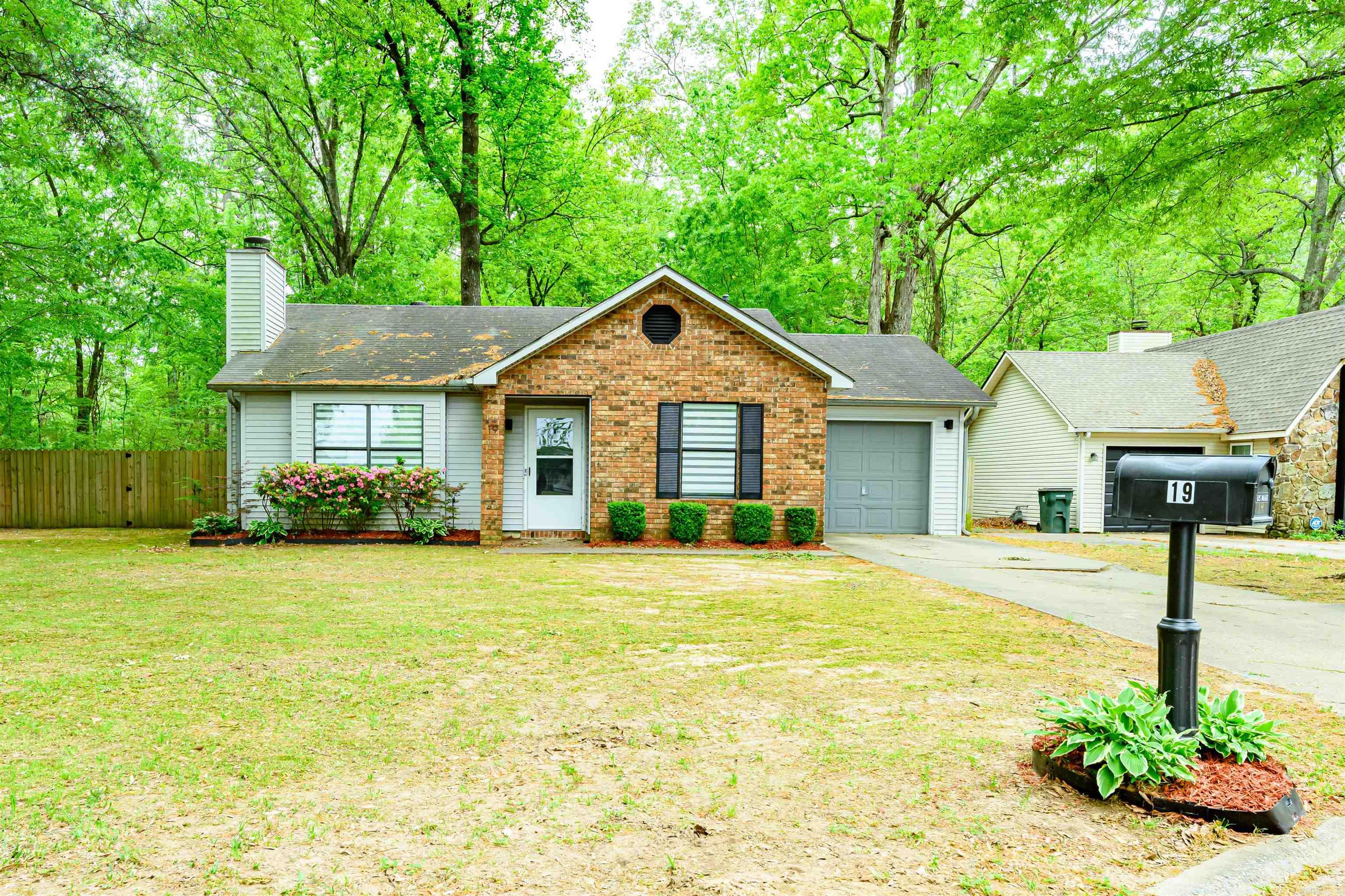 19 Pinedale Circle Property Photo 1