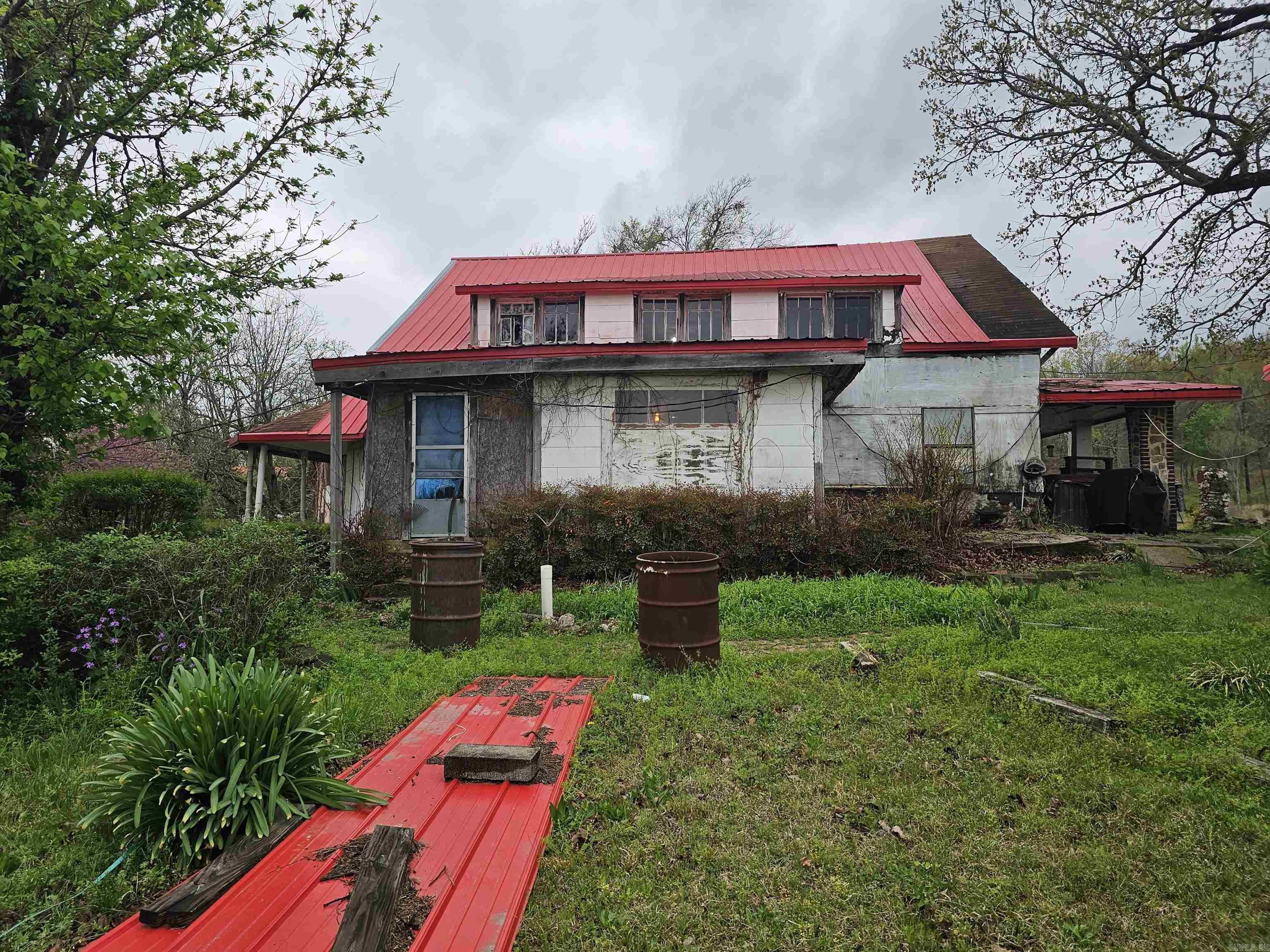 306 Hwy 71 N Property Photo 6