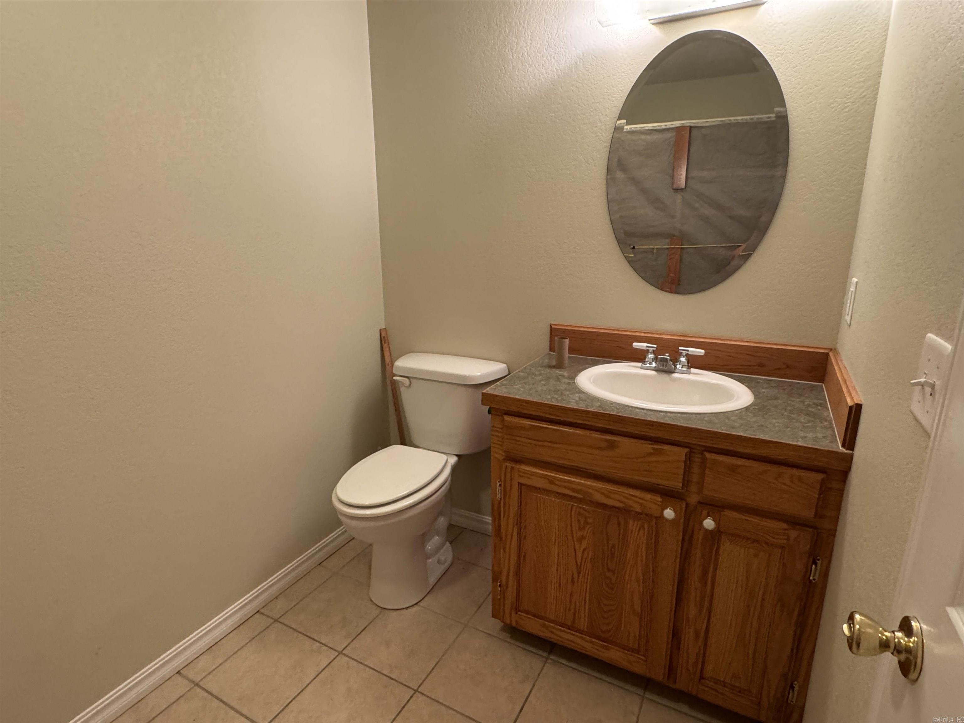 884 Lakehill Lane Property Photo 25