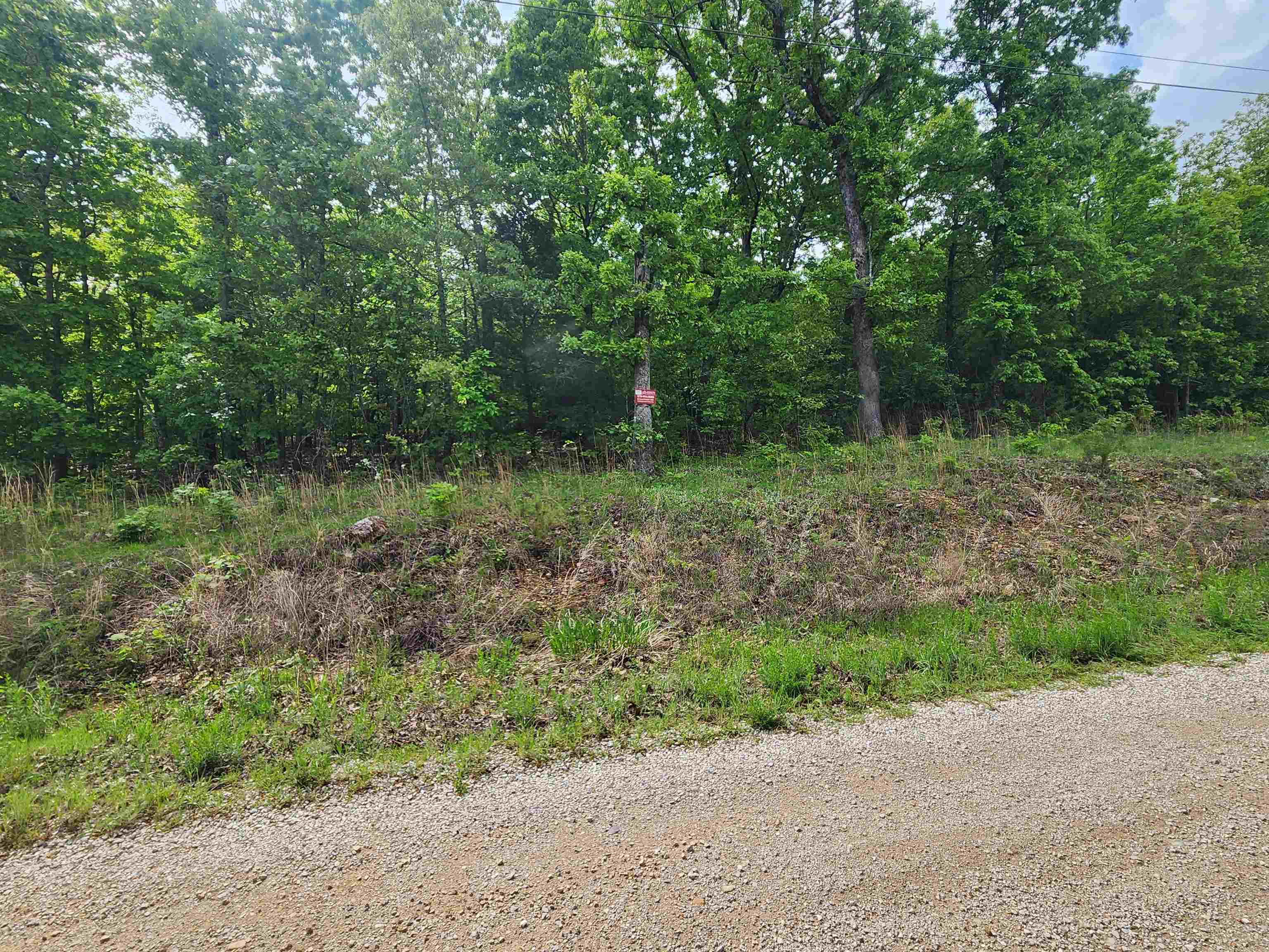 Waubansia Drive Property Photo 11