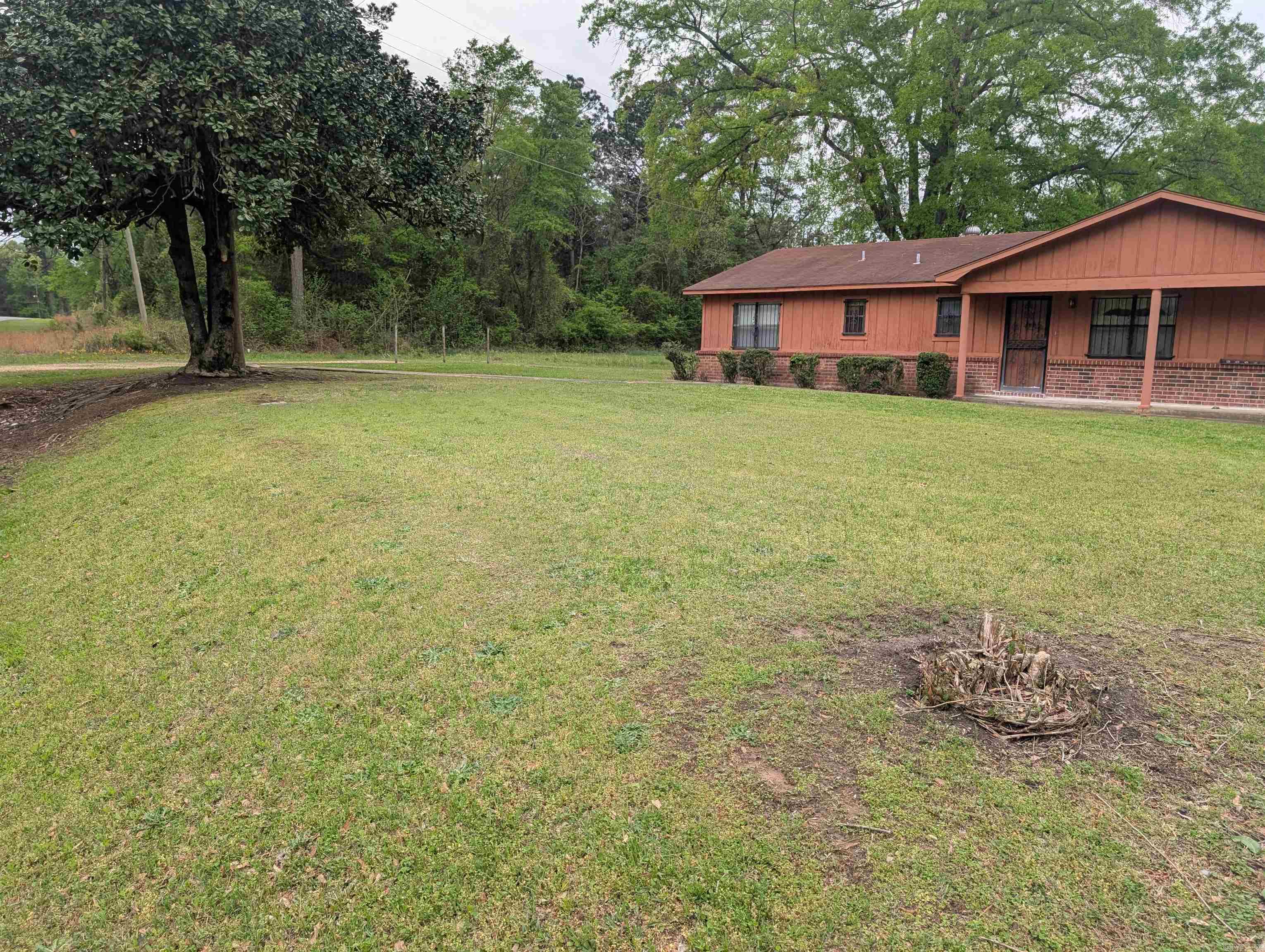 3062 Mount Holly Rd Property Photo 2