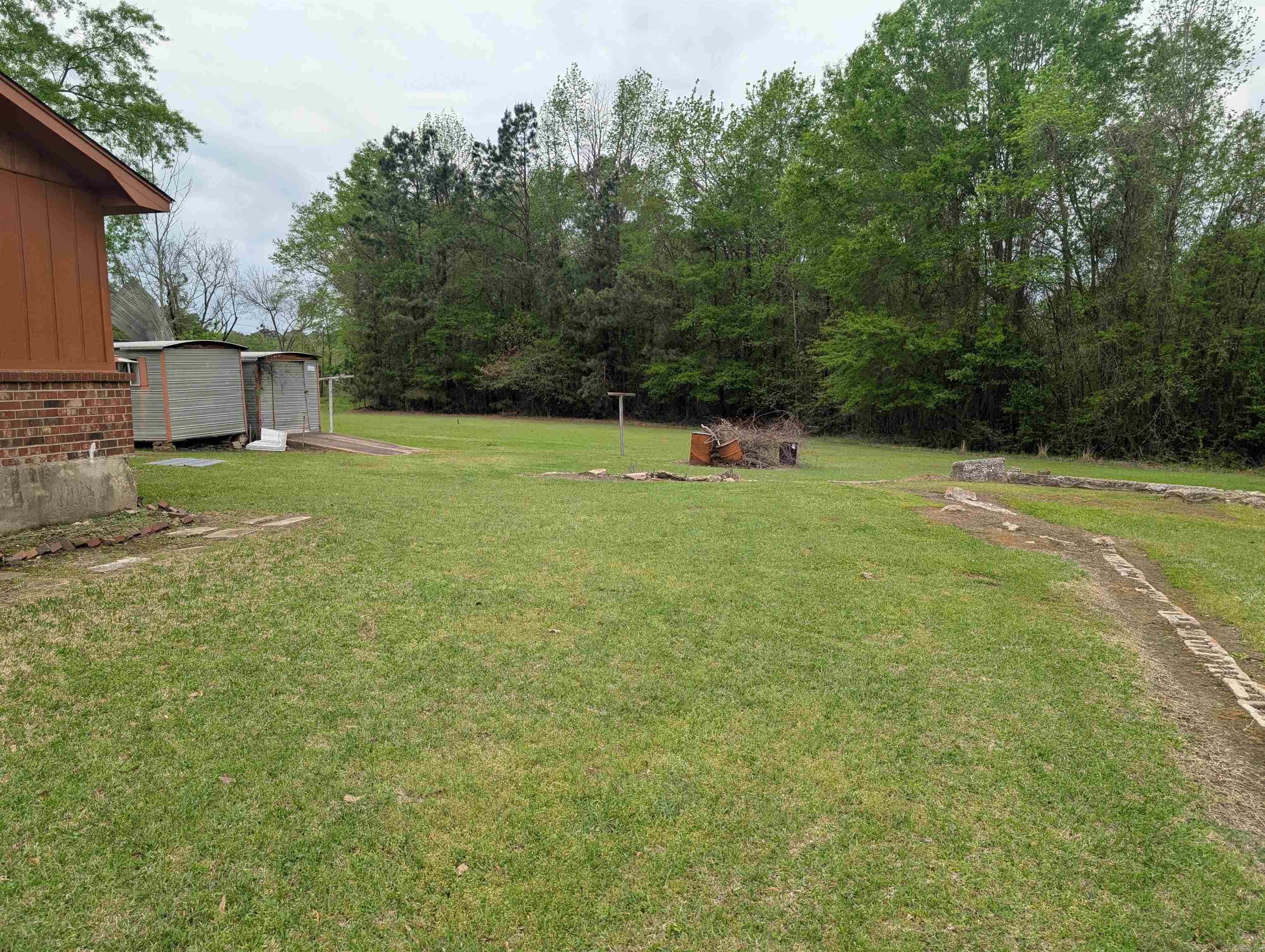 3062 Mount Holly Rd Property Photo 6