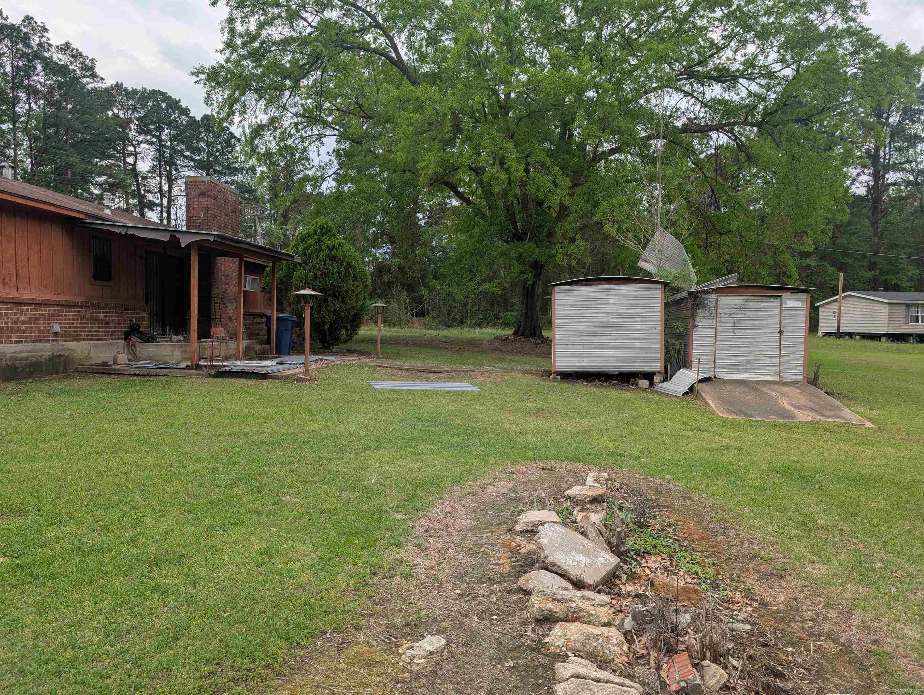 3062 Mount Holly Rd Property Photo 7