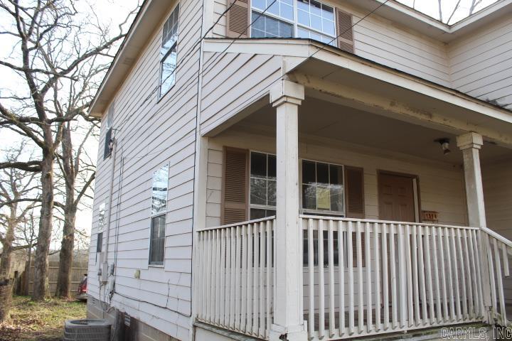 1214 W 48th Street Property Photo 7