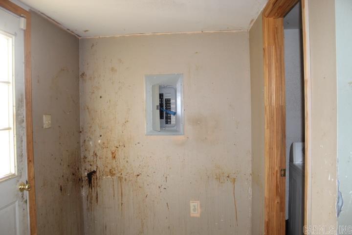 1214 W 48th Street Property Photo 19