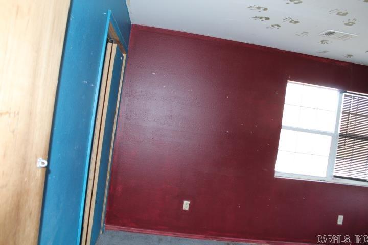 1214 W 48th Street Property Photo 32
