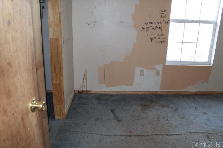 1214 W 48th Street Property Photo 39