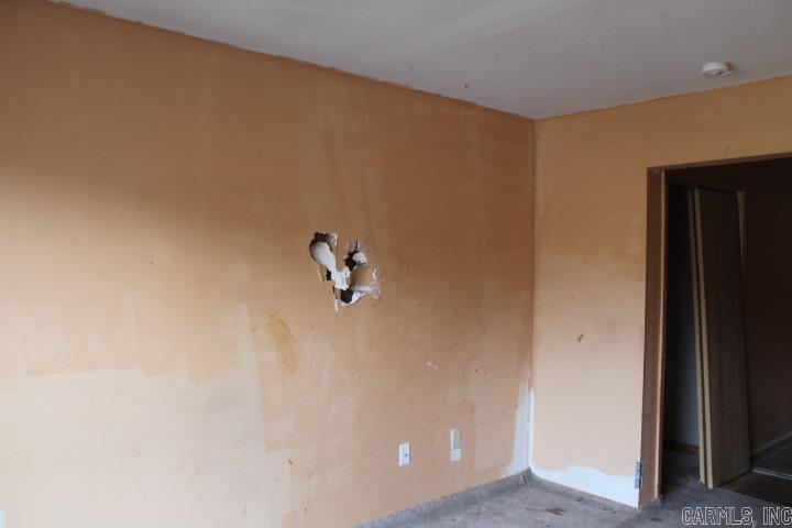 1214 W 48th Street Property Photo 50