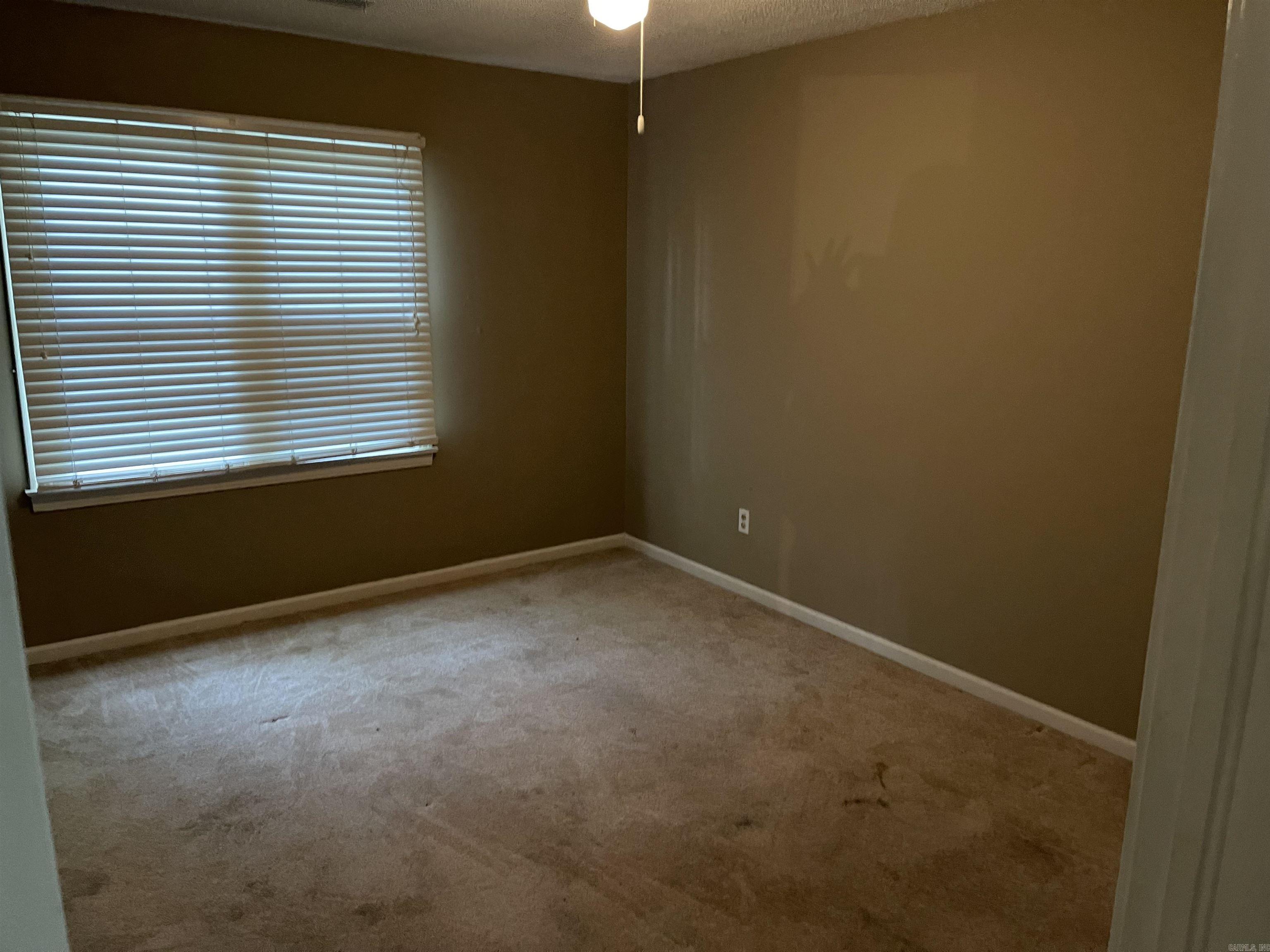 108 Nathan Dr Property Photo 10