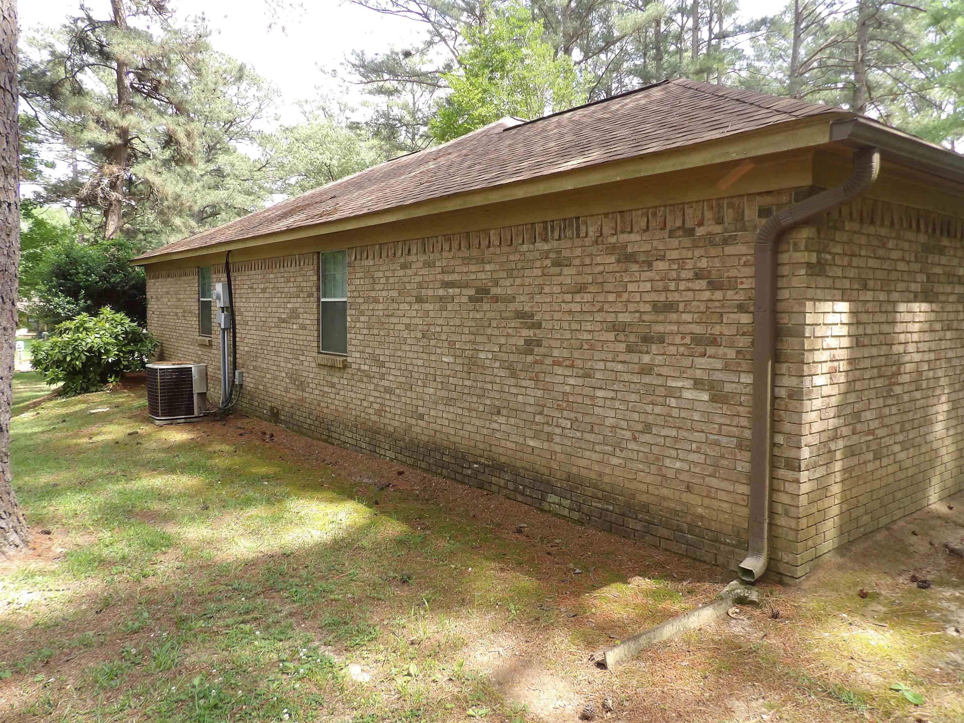 246 Tracy Drive Property Photo 4