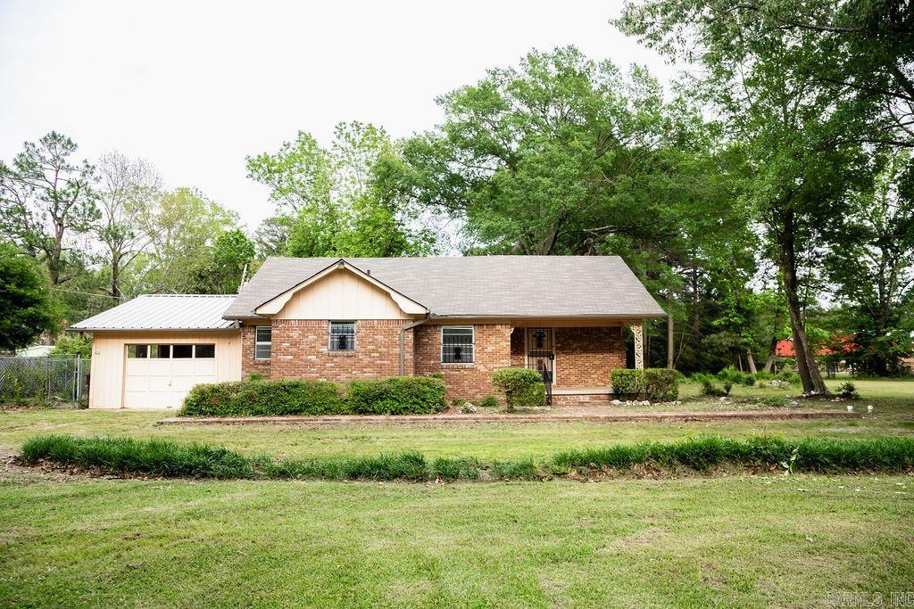 3801 S Hazel